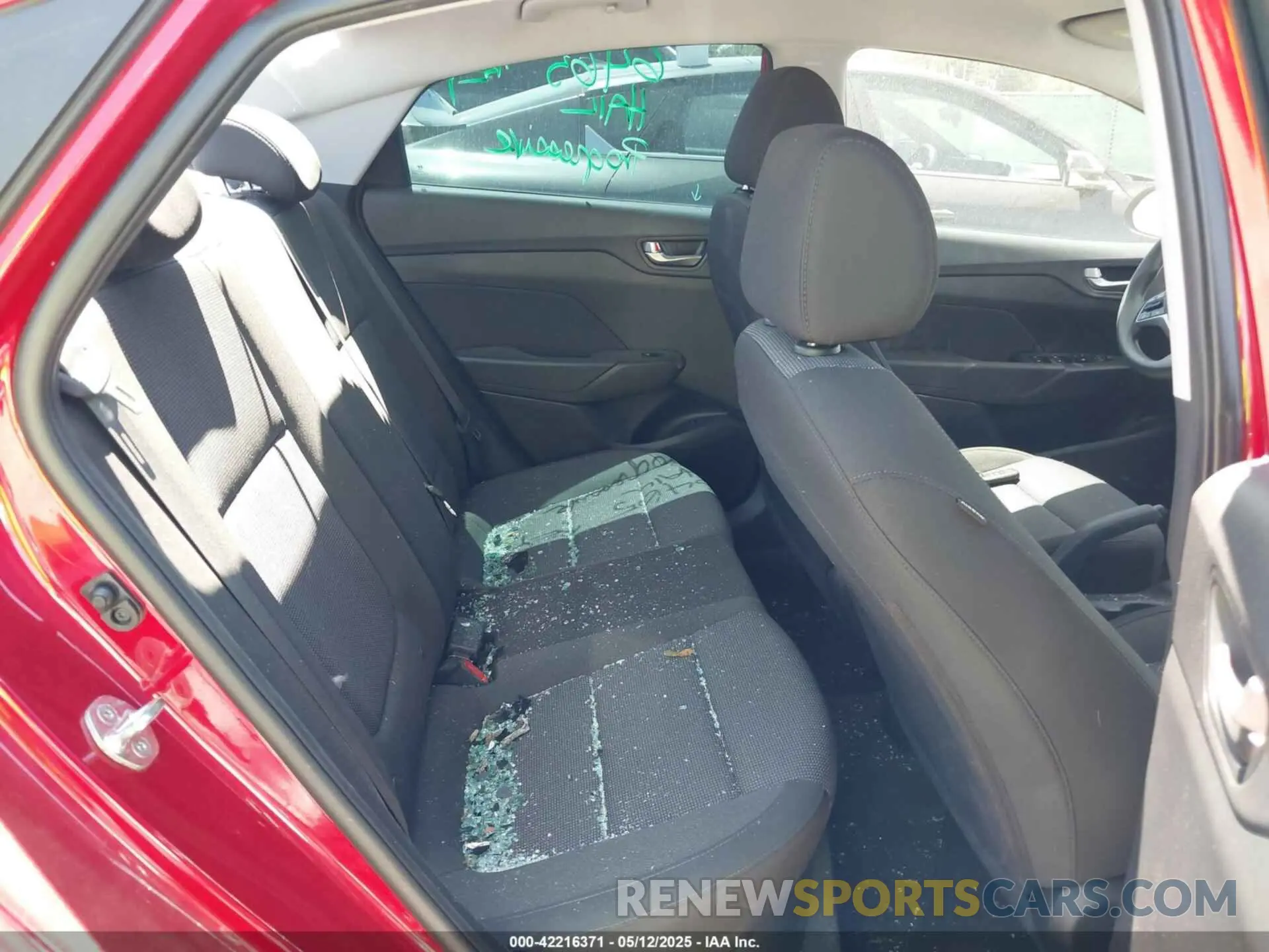8 Photograph of a damaged car 3KPC24A6XNE183245 HYUNDAI ACCENT 2022