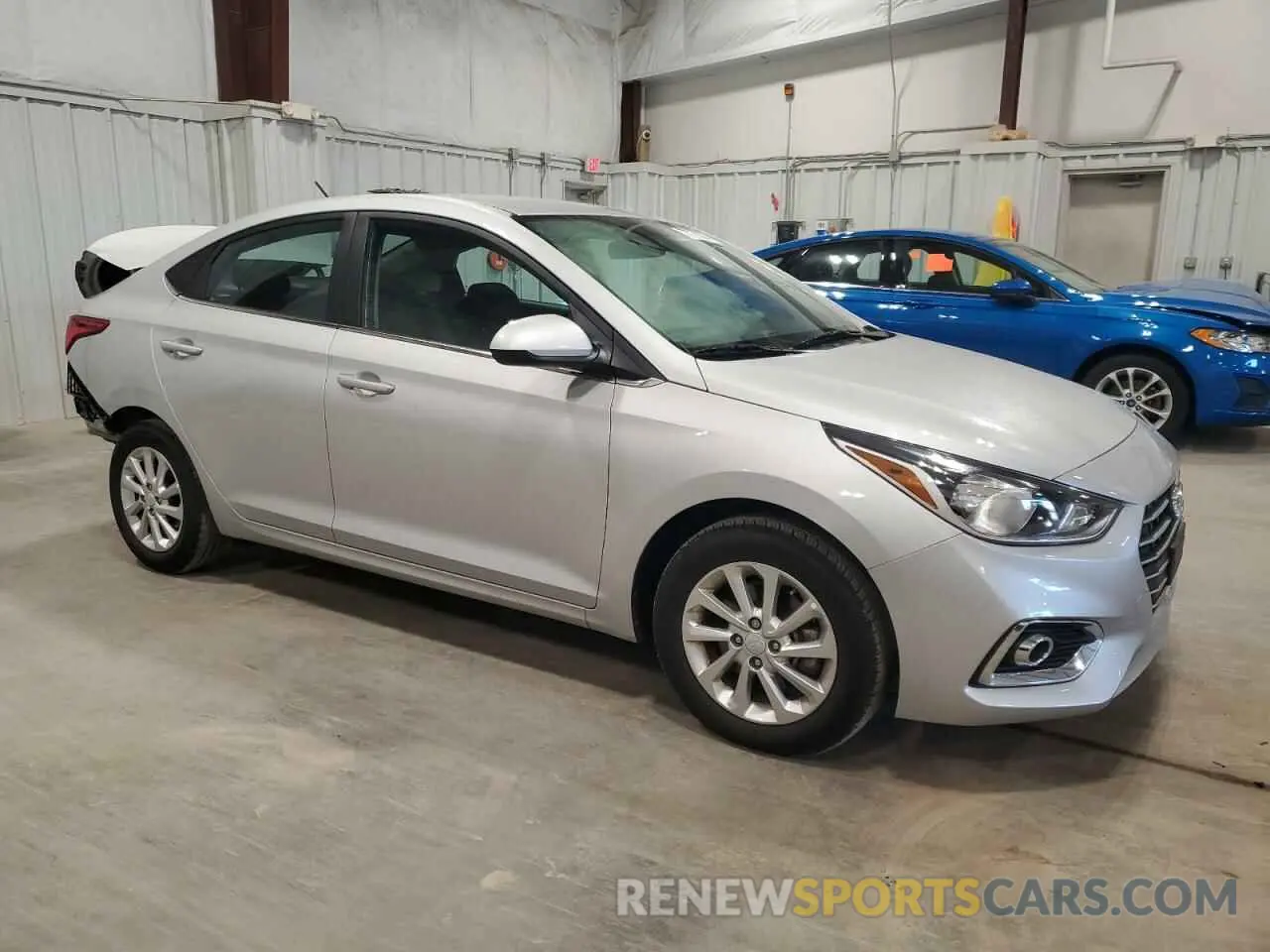 4 Фотография поврежденного автомобиля 3KPC24A6XNE189773 HYUNDAI ACCENT 2022