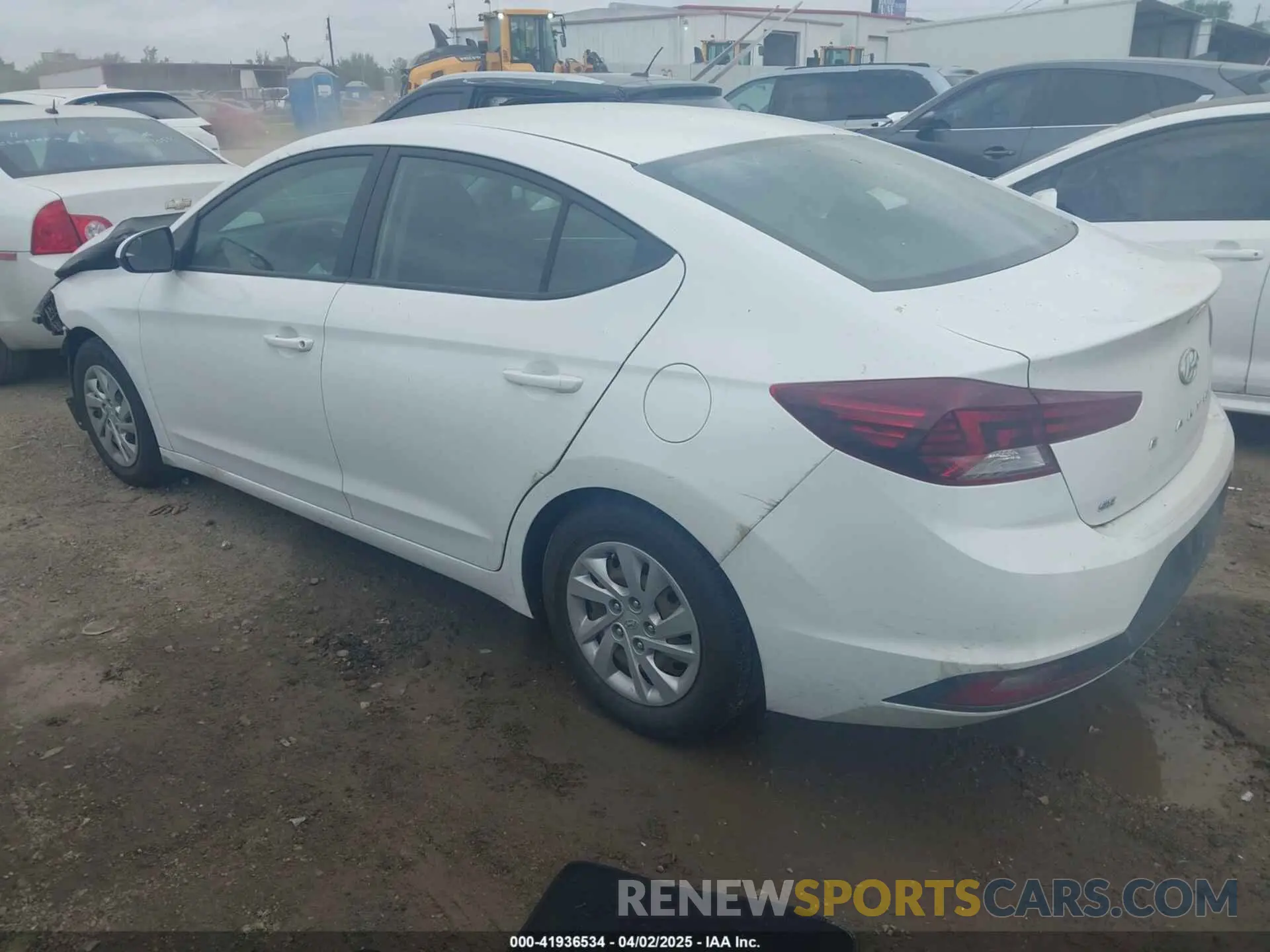 3 Фотография поврежденного автомобиля 5NPD74LF0KH452203 HYUNDAI ELANTRA 2019