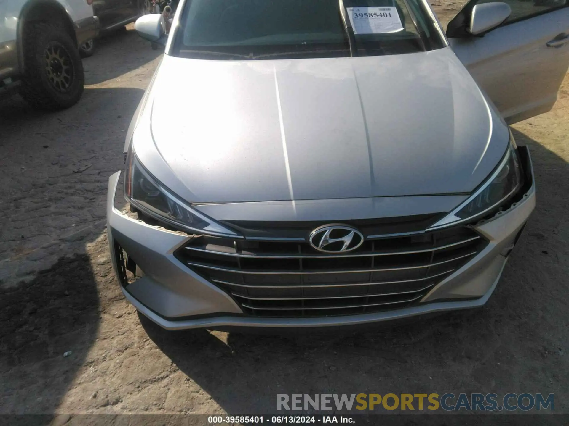 6 Фотография поврежденного автомобиля 5NPD74LF1KH400465 HYUNDAI ELANTRA 2019
