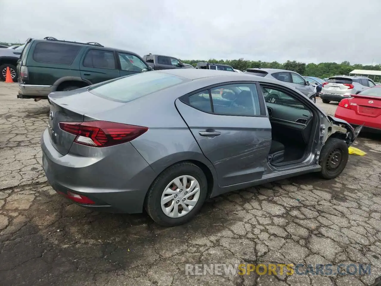 3 Фотография поврежденного автомобиля 5NPD74LF2KH398869 HYUNDAI ELANTRA 2019