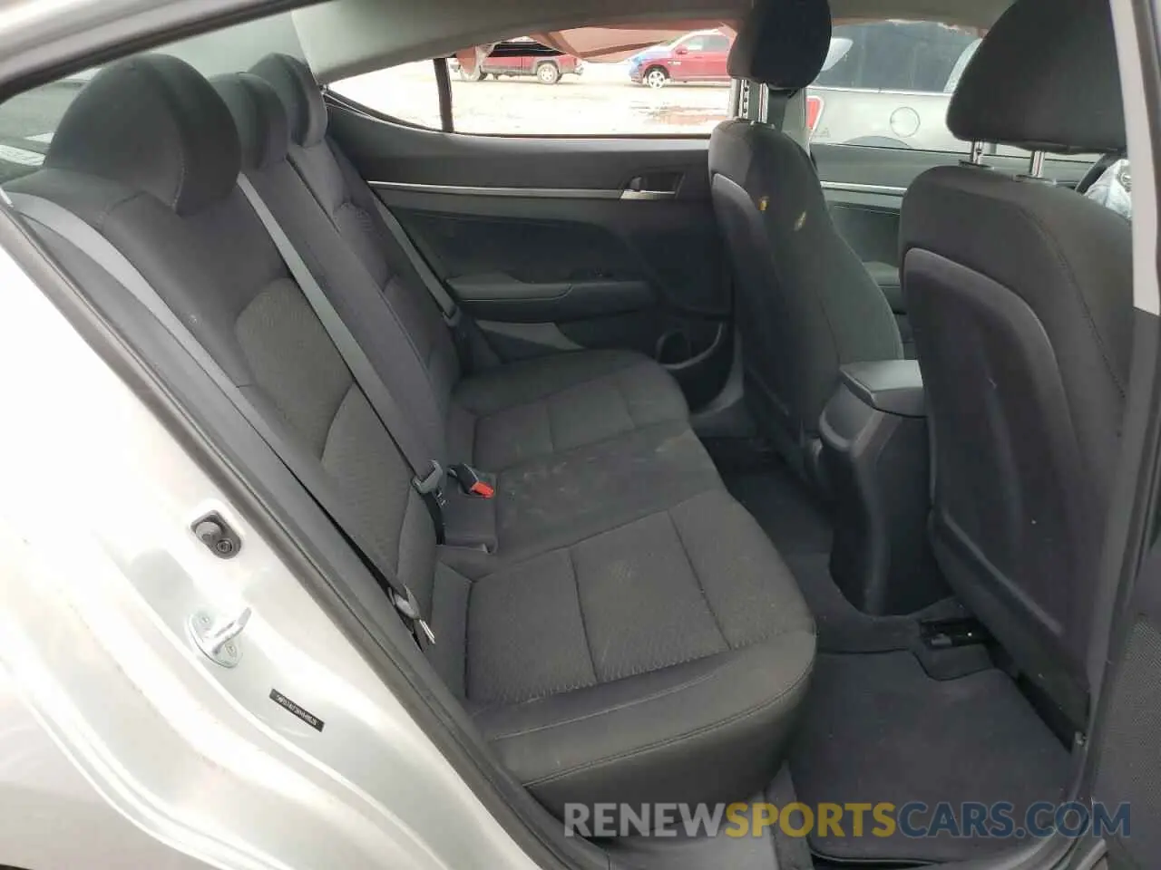 10 Фотография поврежденного автомобиля 5NPD74LF2KH448539 HYUNDAI ELANTRA 2019