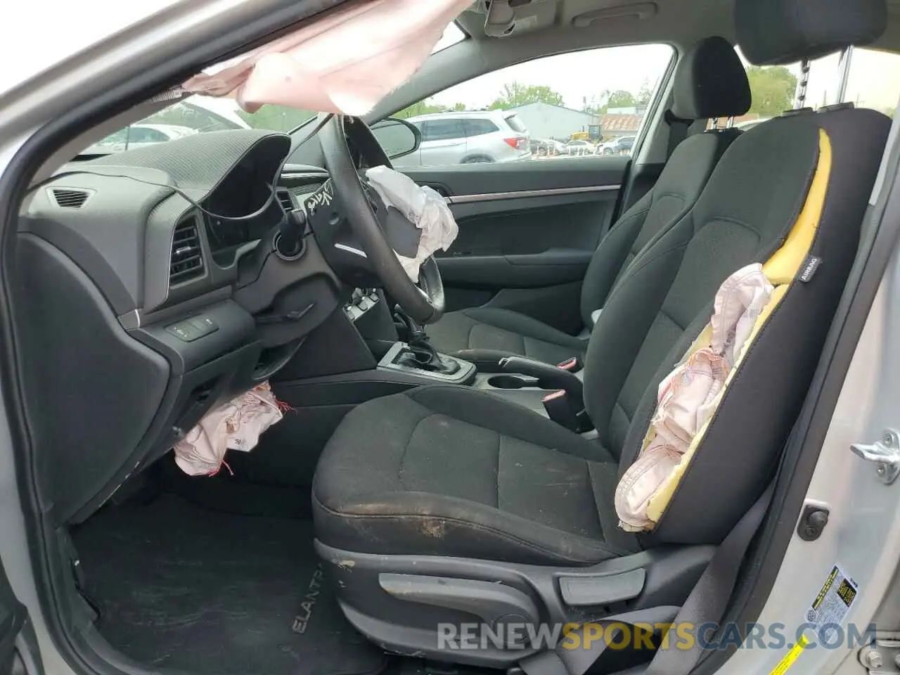 7 Фотография поврежденного автомобиля 5NPD74LF2KH448539 HYUNDAI ELANTRA 2019