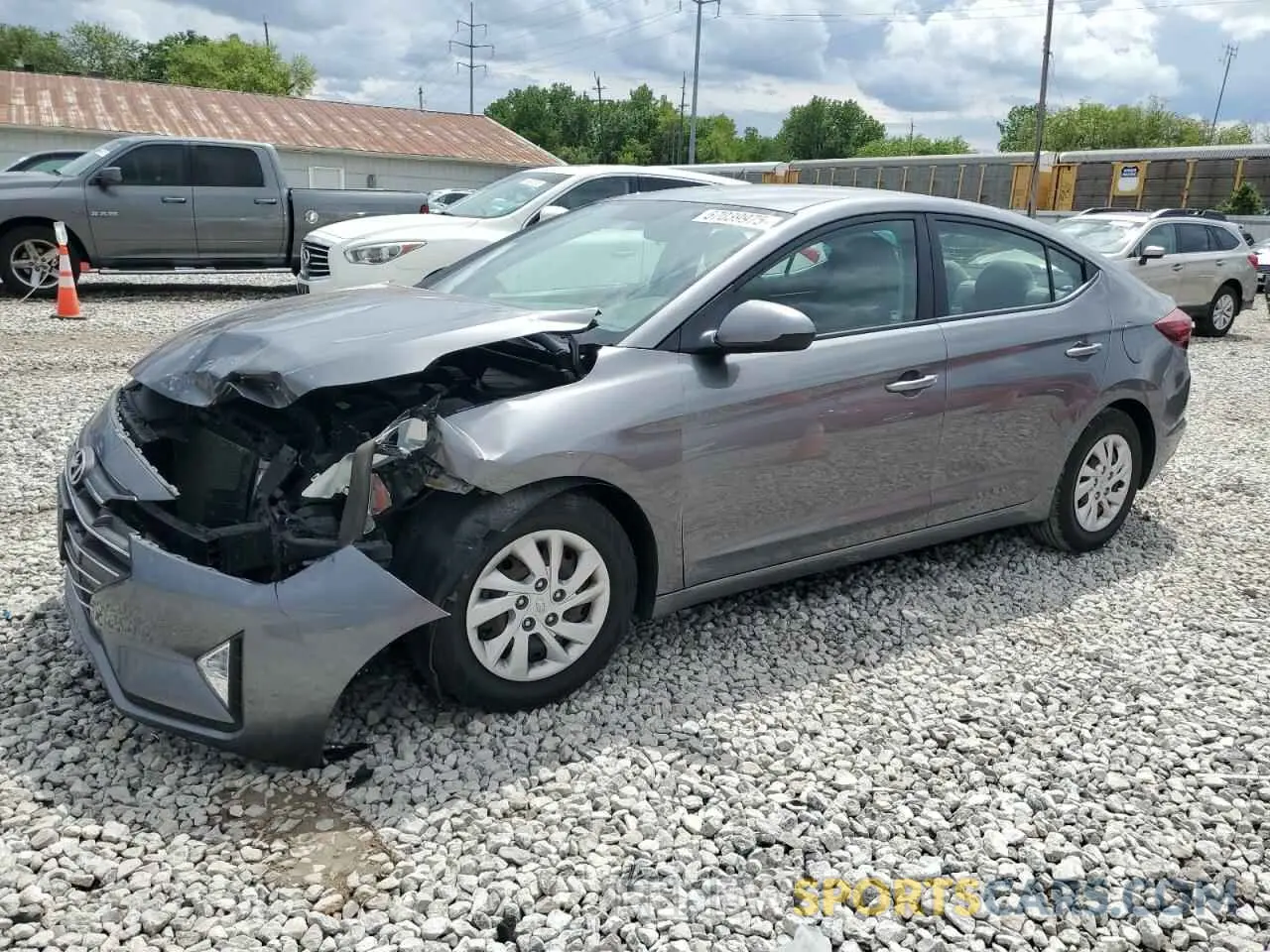 1 Фотография поврежденного автомобиля 5NPD74LF2KH450226 HYUNDAI ELANTRA 2019