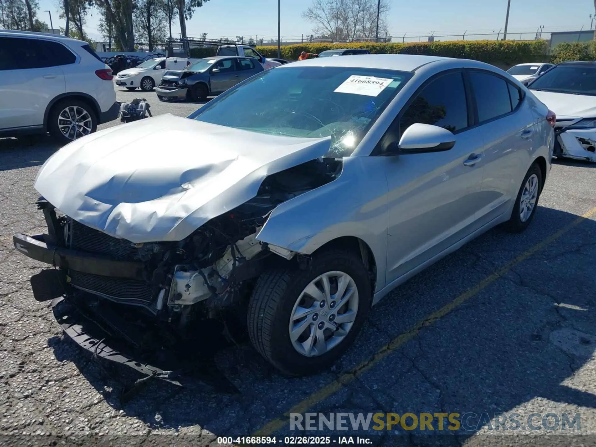 2 Фотография поврежденного автомобиля 5NPD74LF2KH452154 HYUNDAI ELANTRA 2019