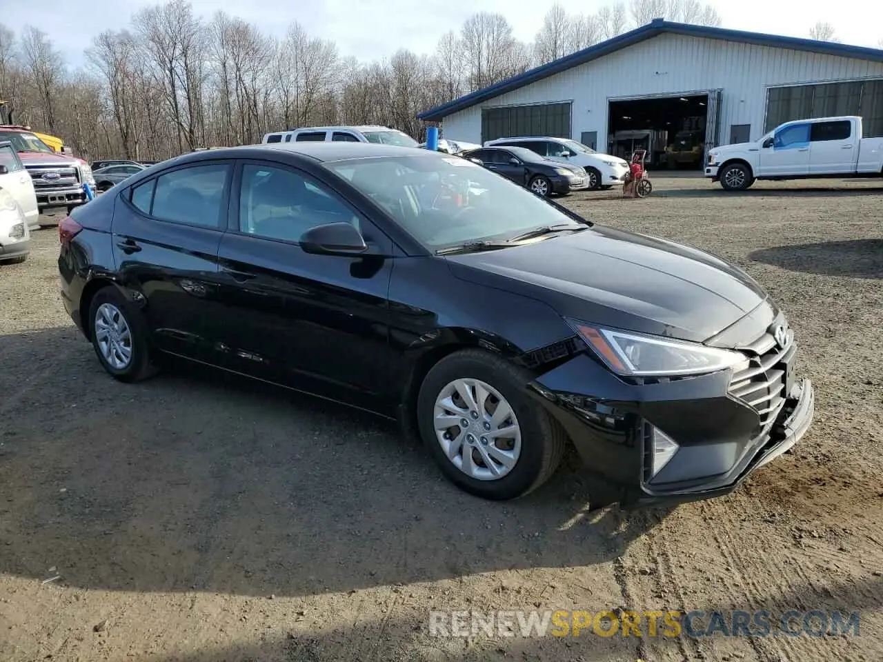4 Photograph of a damaged car 5NPD74LF2KH479130 HYUNDAI ELANTRA 2019