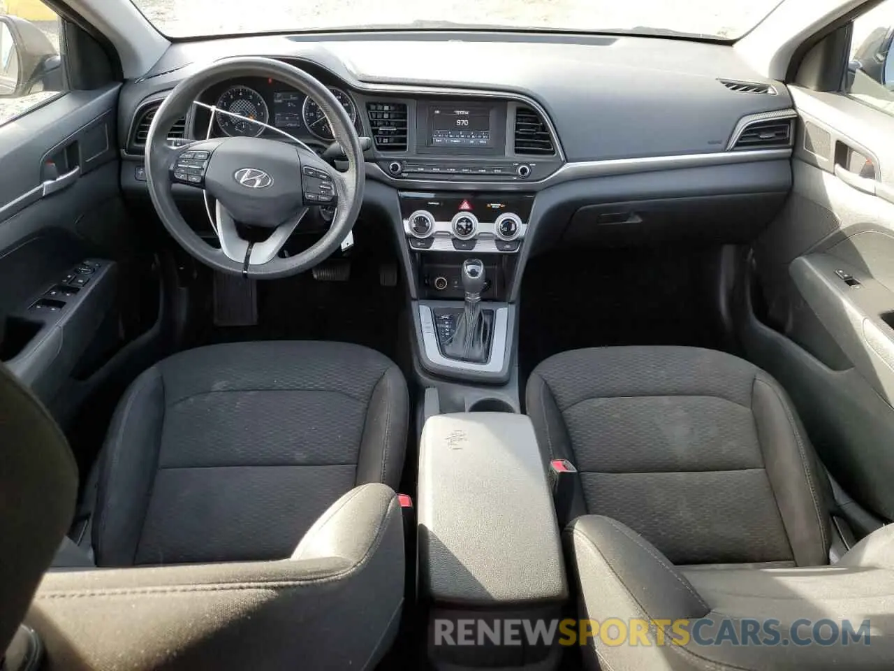 8 Photograph of a damaged car 5NPD74LF2KH479130 HYUNDAI ELANTRA 2019