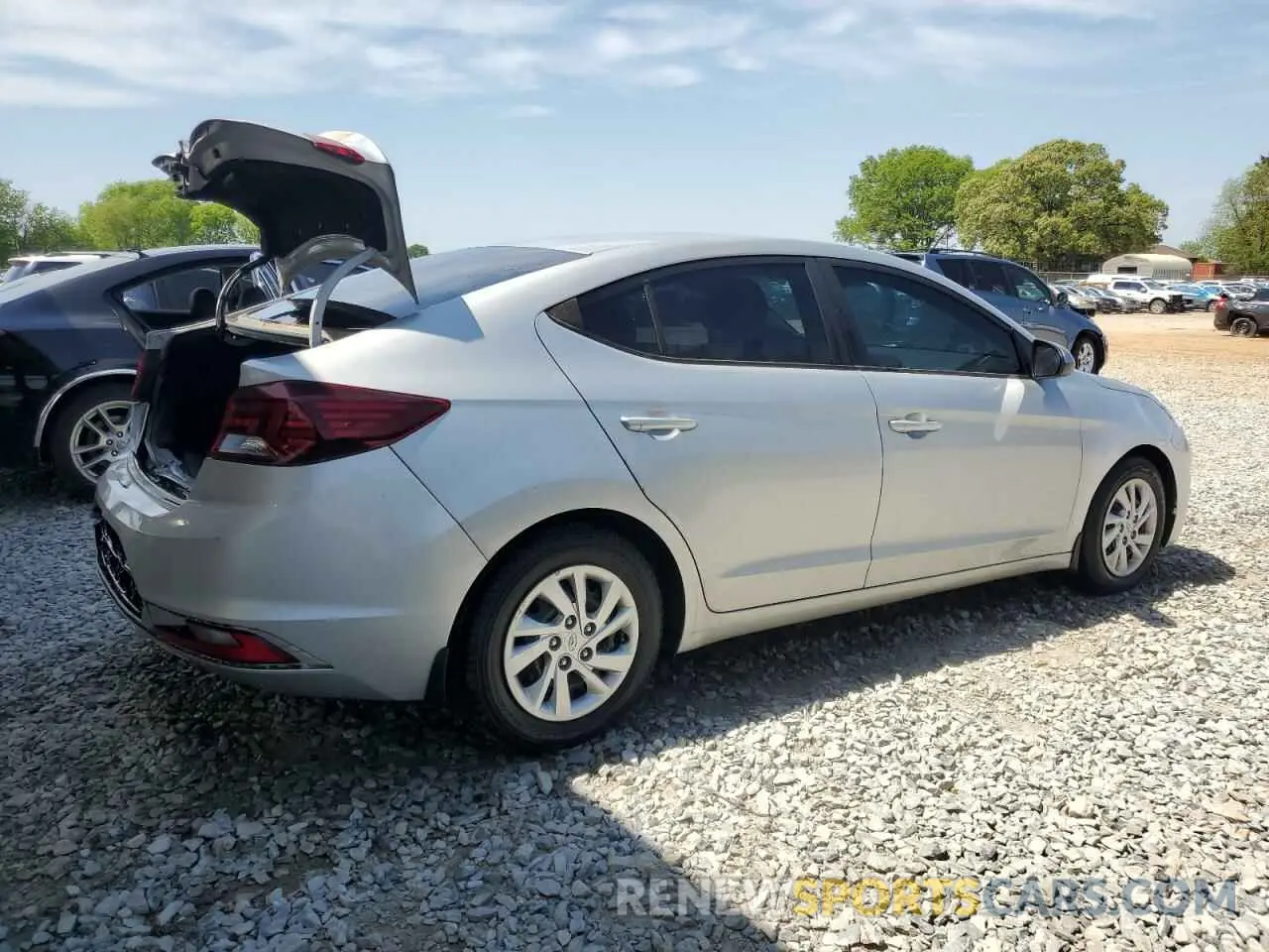 3 Photograph of a damaged car 5NPD74LF3KH447450 HYUNDAI ELANTRA 2019