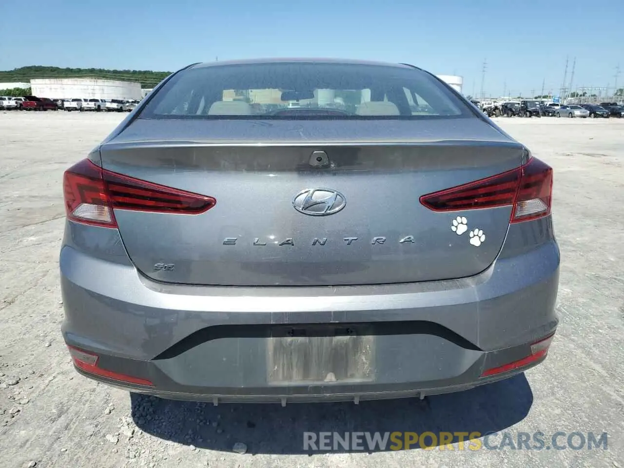6 Photograph of a damaged car 5NPD74LF3KH449795 HYUNDAI ELANTRA 2019