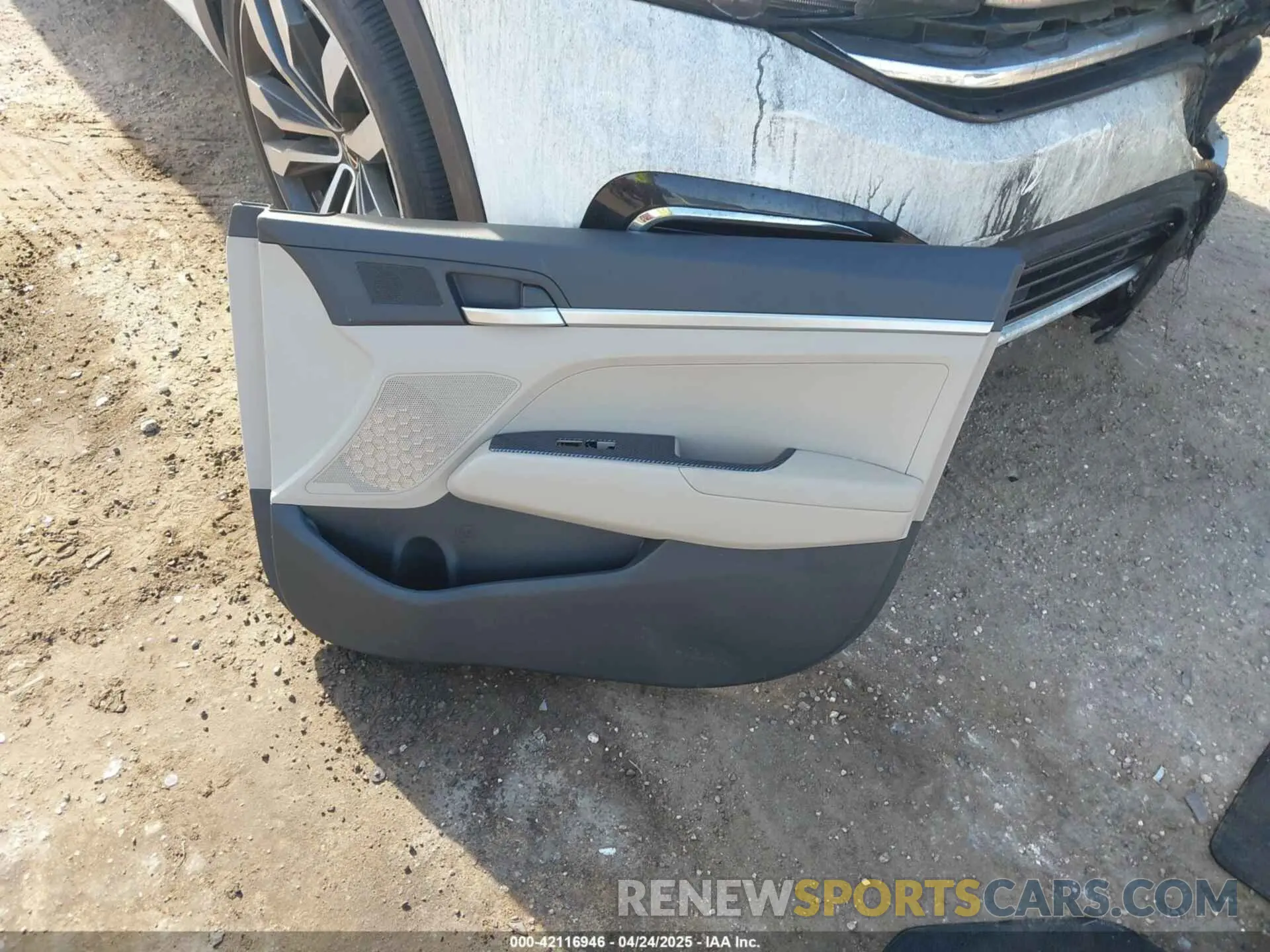 12 Фотография поврежденного автомобиля 5NPD74LF3KH497121 HYUNDAI ELANTRA 2019
