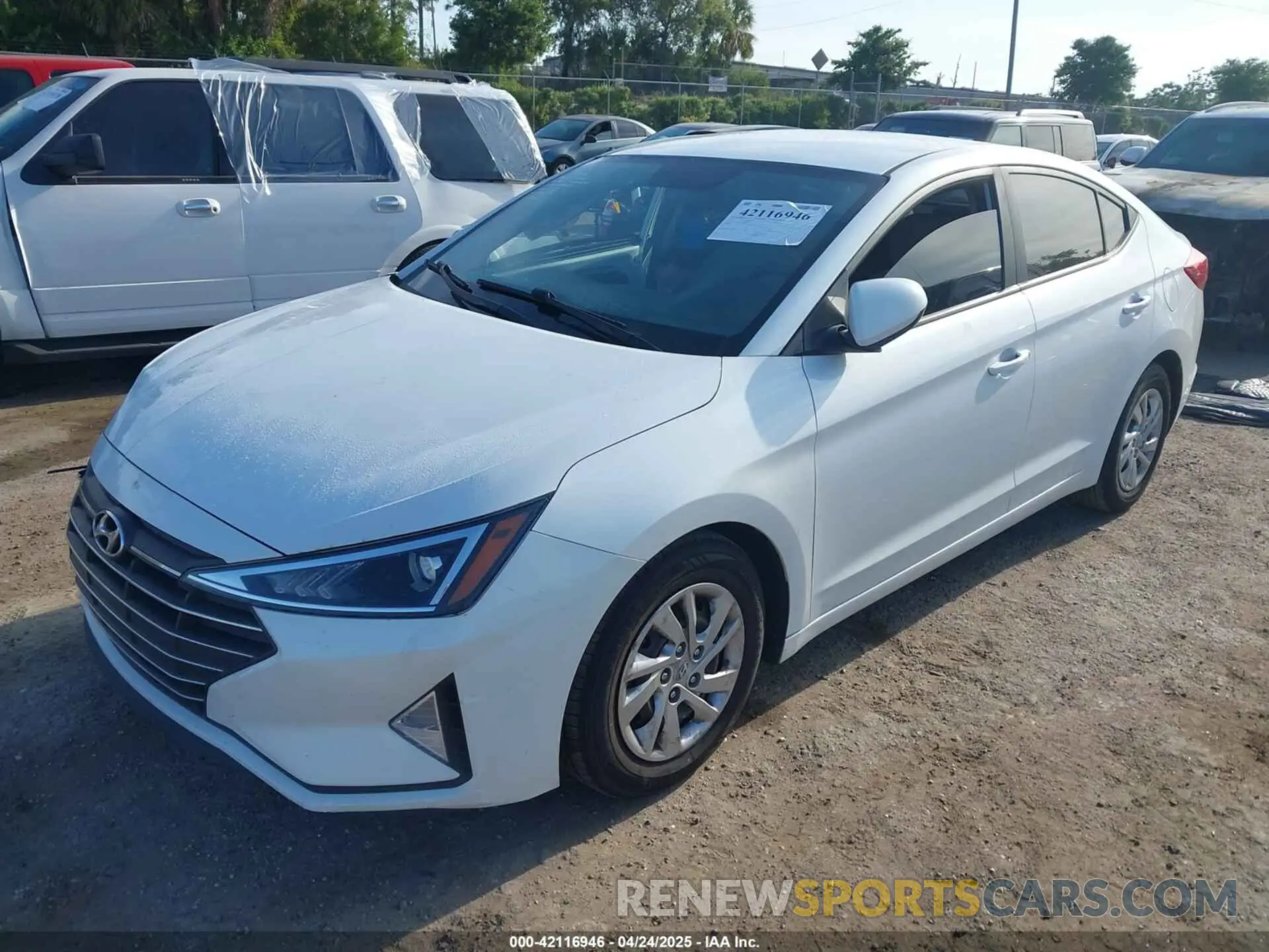 2 Фотография поврежденного автомобиля 5NPD74LF3KH497121 HYUNDAI ELANTRA 2019