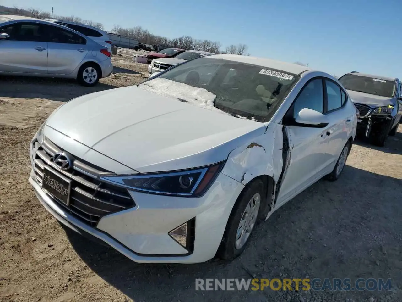 1 Photograph of a damaged car 5NPD74LF4KH424677 HYUNDAI ELANTRA 2019