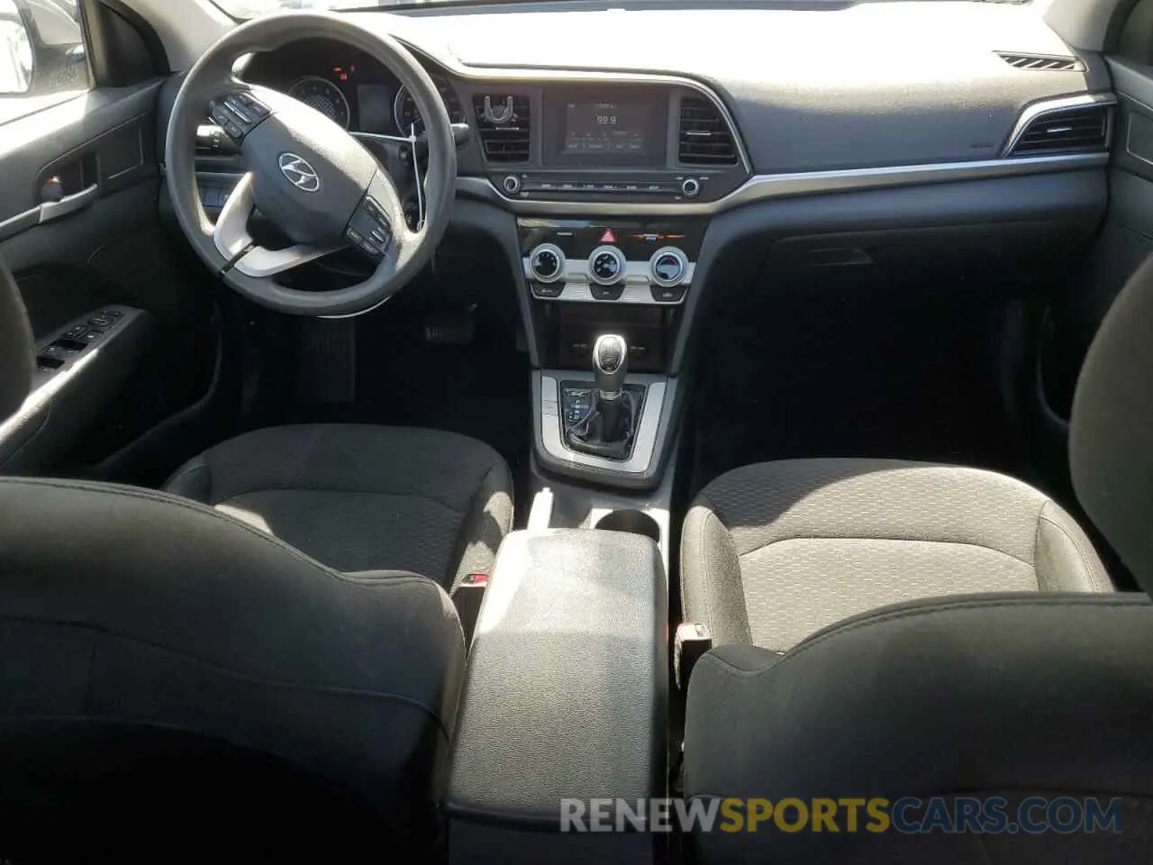 8 Photograph of a damaged car 5NPD74LF4KH470168 HYUNDAI ELANTRA 2019