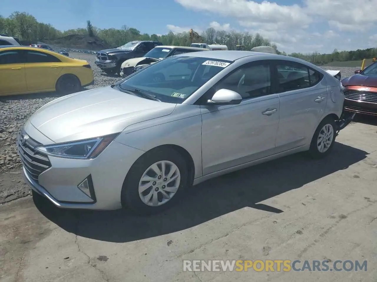 1 Photograph of a damaged car 5NPD74LF4KH474480 HYUNDAI ELANTRA 2019