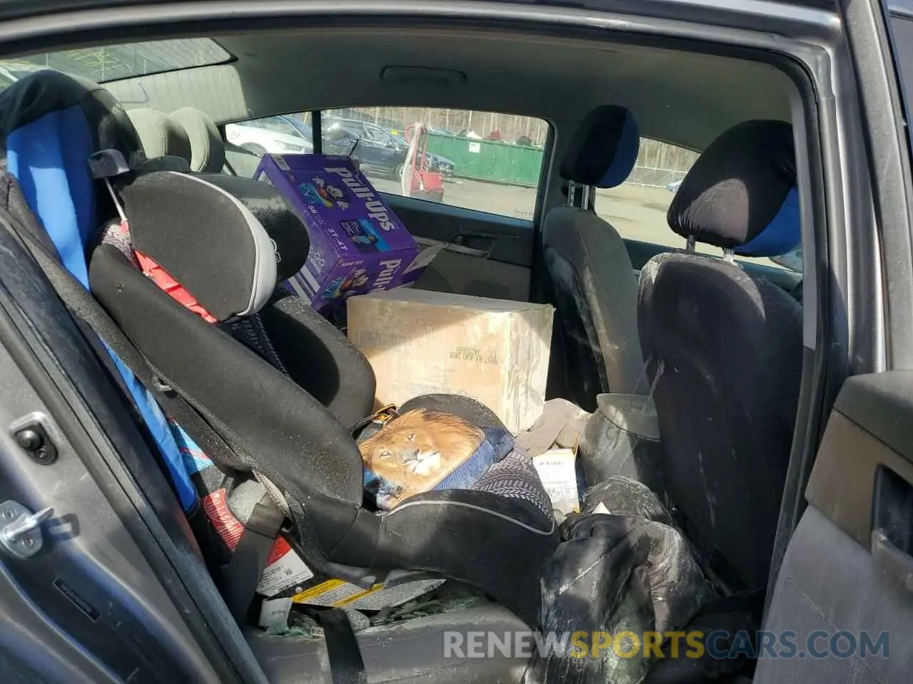 11 Photograph of a damaged car 5NPD74LF5KH492907 HYUNDAI ELANTRA 2019
