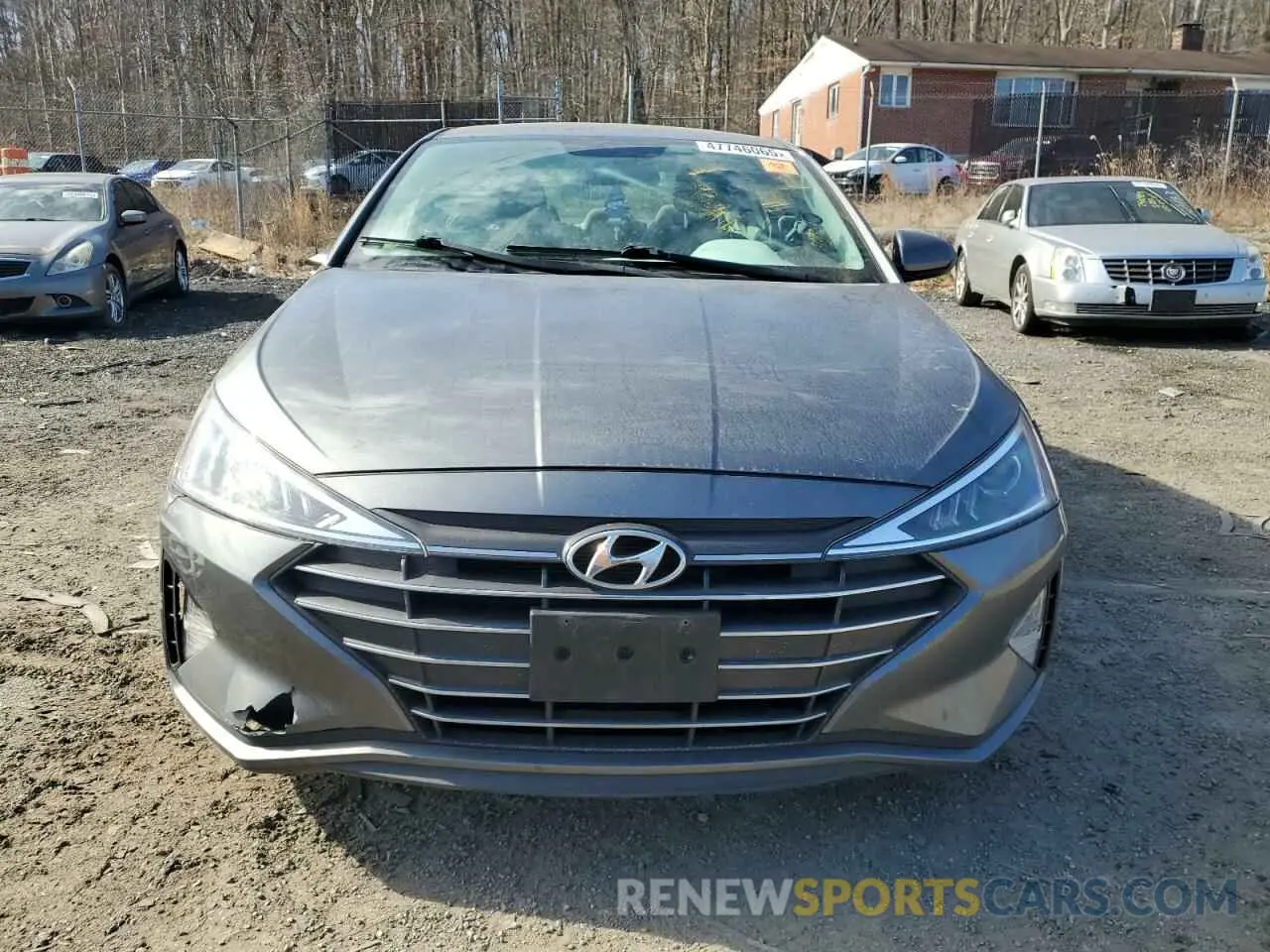 5 Photograph of a damaged car 5NPD74LF5KH492907 HYUNDAI ELANTRA 2019
