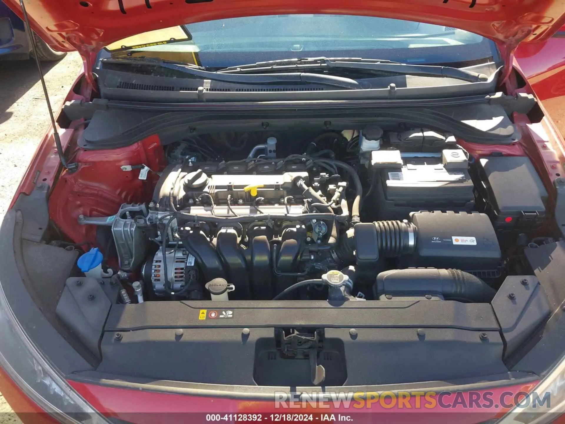 10 Photograph of a damaged car 5NPD74LF6KH452450 HYUNDAI ELANTRA 2019