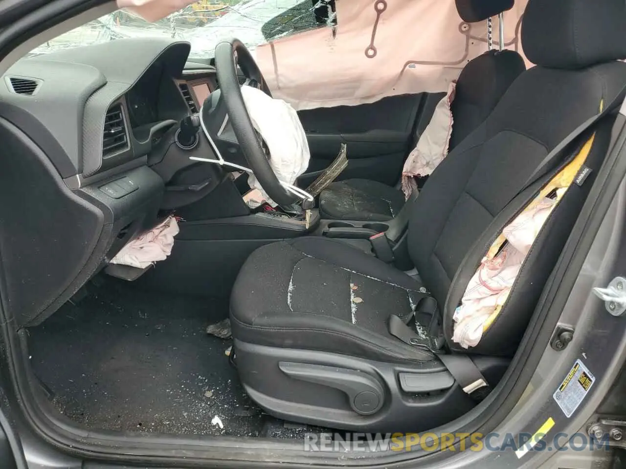 7 Photograph of a damaged car 5NPD74LF6KH481950 HYUNDAI ELANTRA 2019