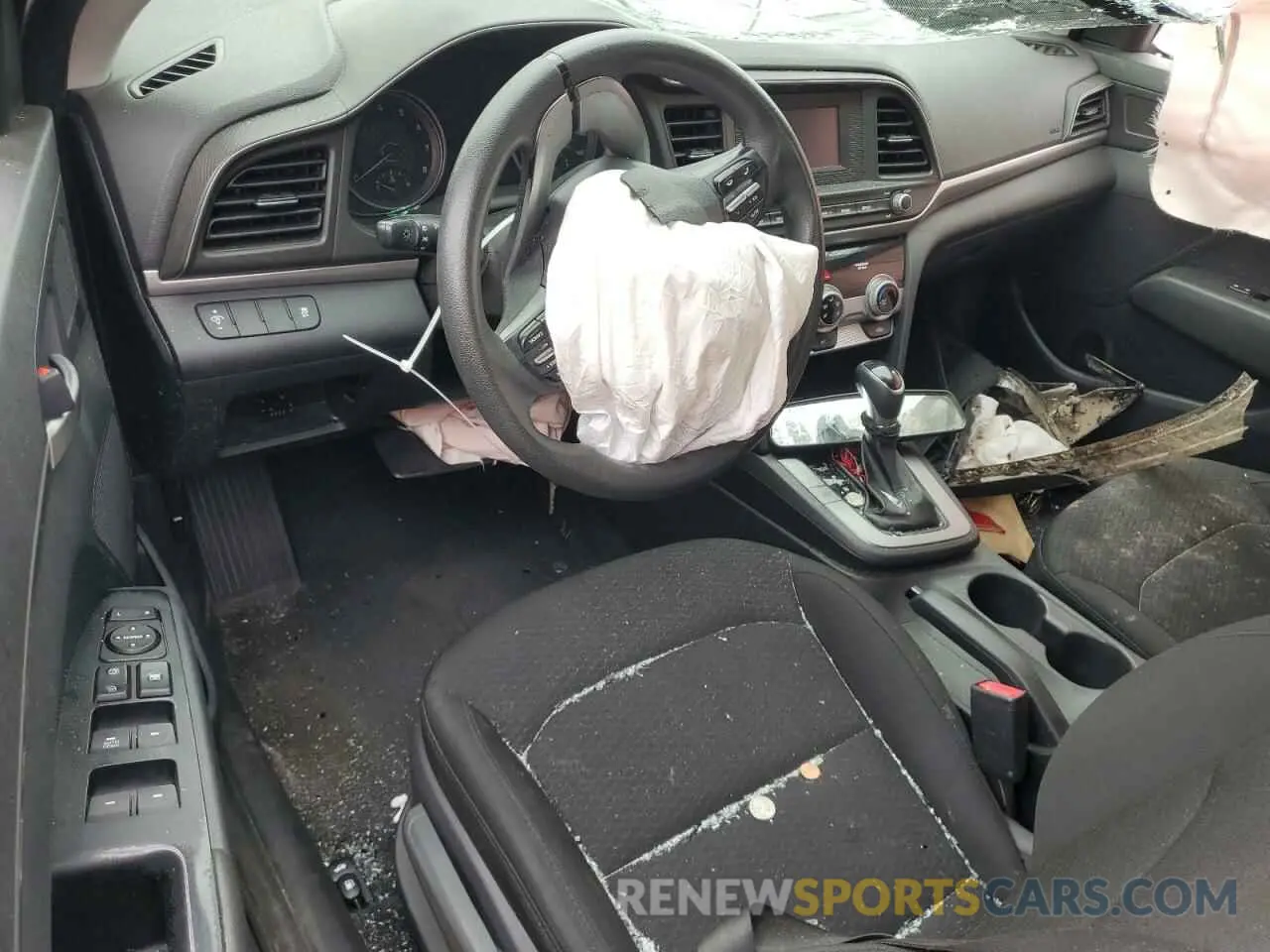 8 Photograph of a damaged car 5NPD74LF6KH481950 HYUNDAI ELANTRA 2019