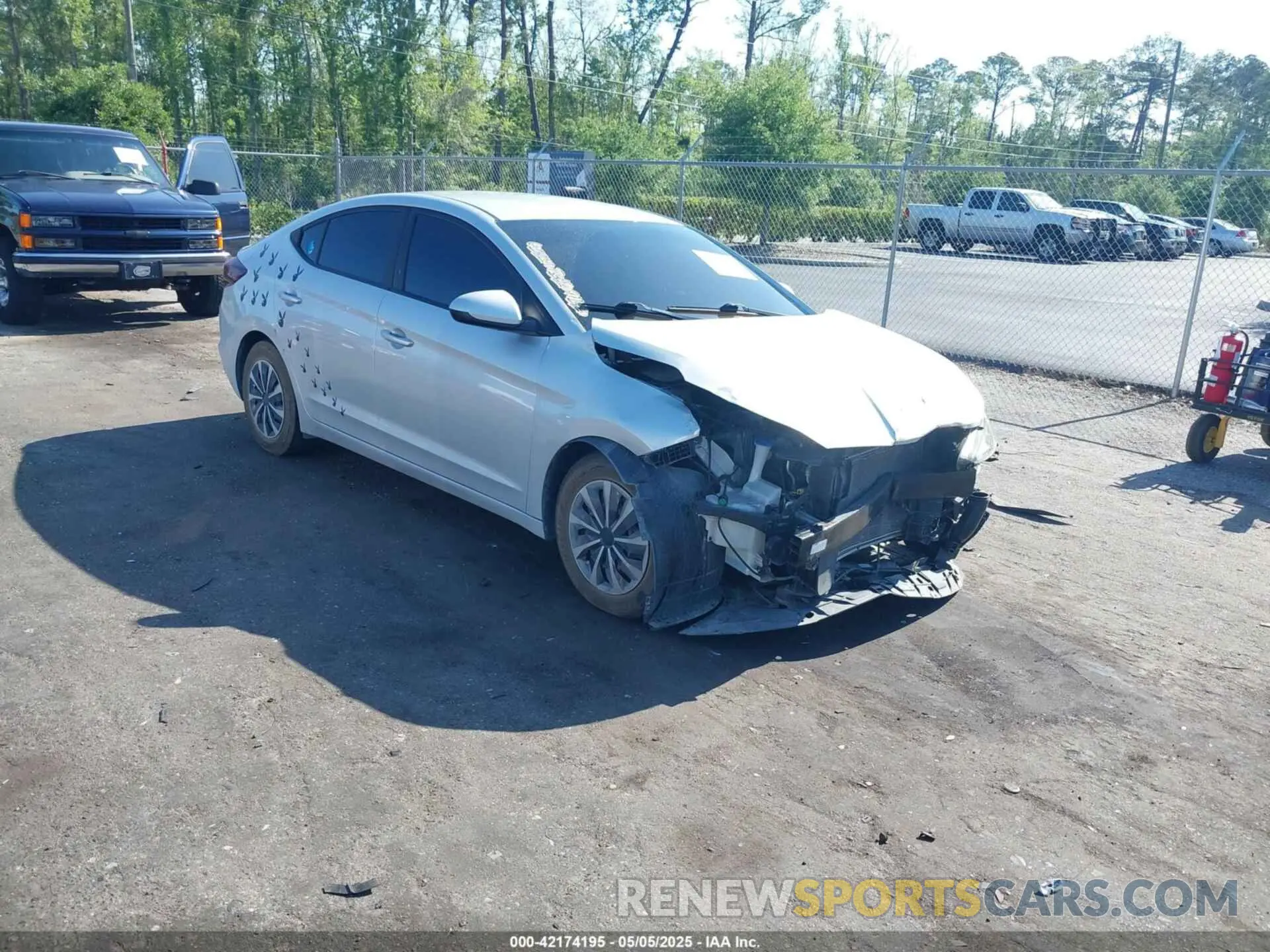 1 Photograph of a damaged car 5NPD74LF6KH495363 HYUNDAI ELANTRA 2019