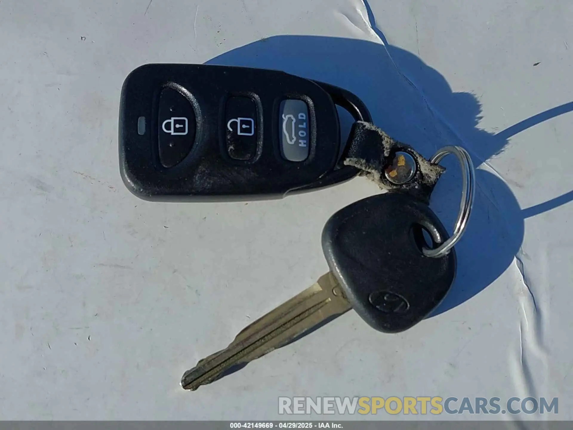 11 Photograph of a damaged car 5NPD74LF7KH445782 HYUNDAI ELANTRA 2019