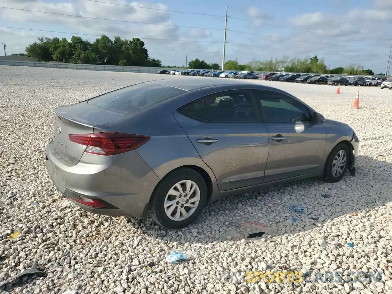 3 Фотография поврежденного автомобиля 5NPD74LF7KH476711 HYUNDAI ELANTRA 2019