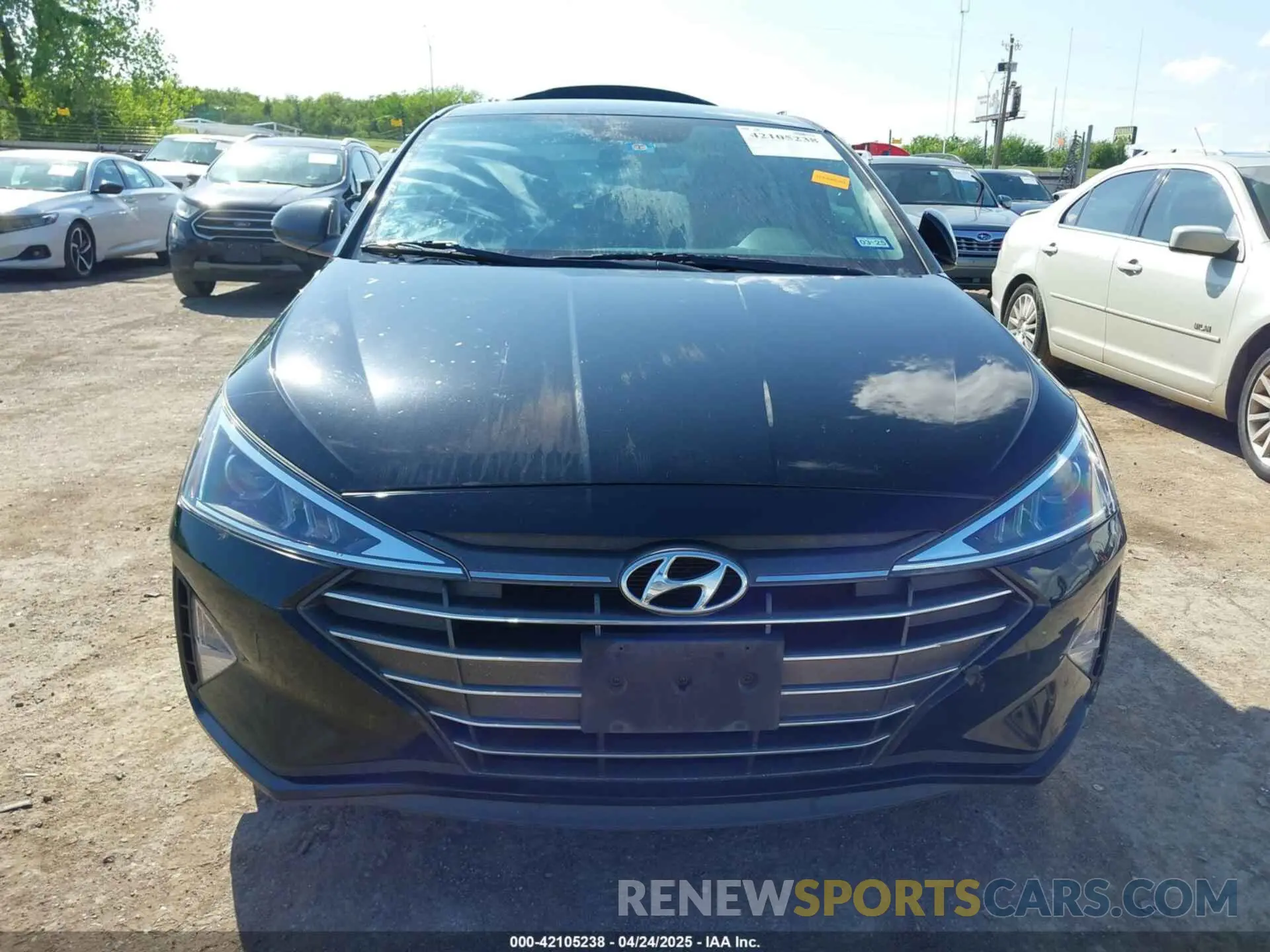 12 Фотография поврежденного автомобиля 5NPD74LF8KH430837 HYUNDAI ELANTRA 2019