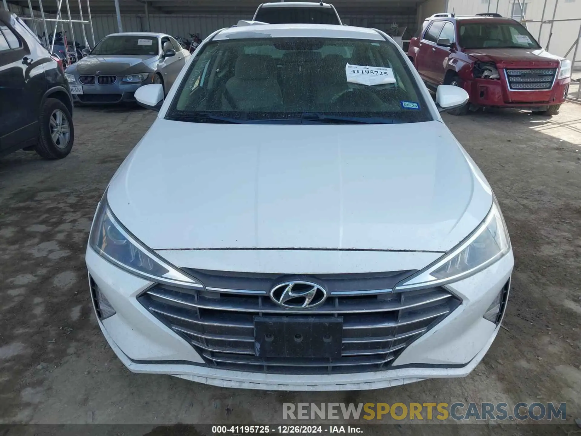 11 Фотография поврежденного автомобиля 5NPD74LF8KH439893 HYUNDAI ELANTRA 2019