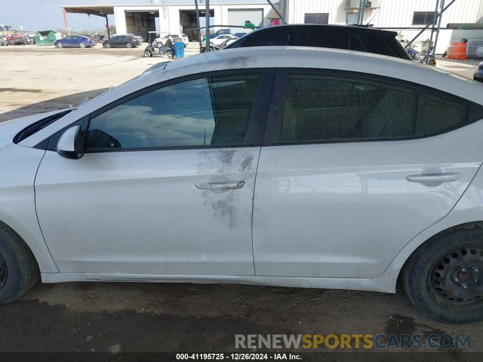 13 Фотография поврежденного автомобиля 5NPD74LF8KH439893 HYUNDAI ELANTRA 2019