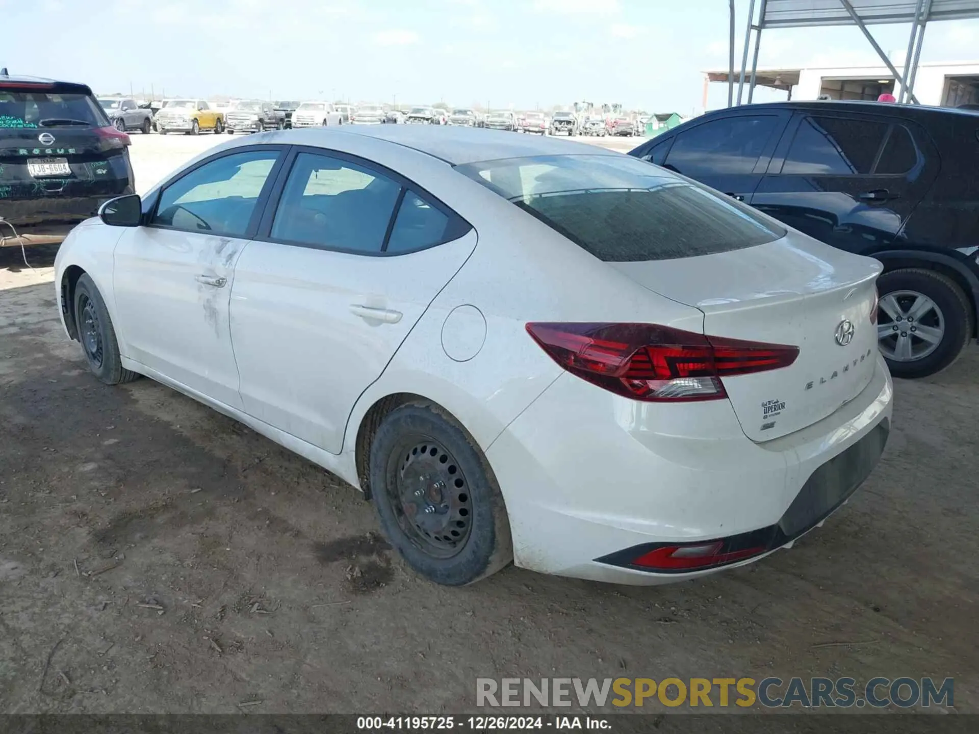 3 Фотография поврежденного автомобиля 5NPD74LF8KH439893 HYUNDAI ELANTRA 2019