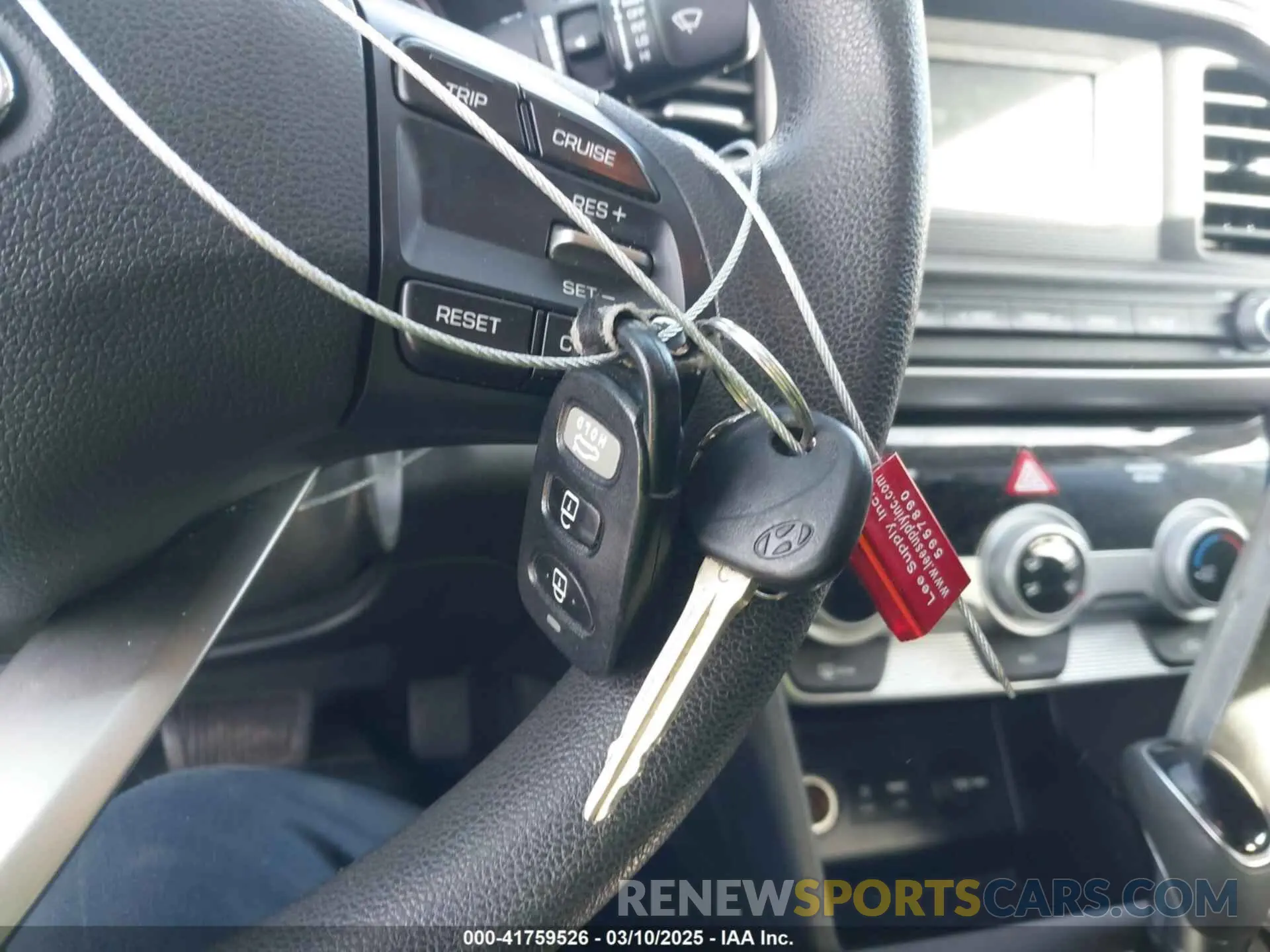 11 Фотография поврежденного автомобиля 5NPD74LF8KH440977 HYUNDAI ELANTRA 2019