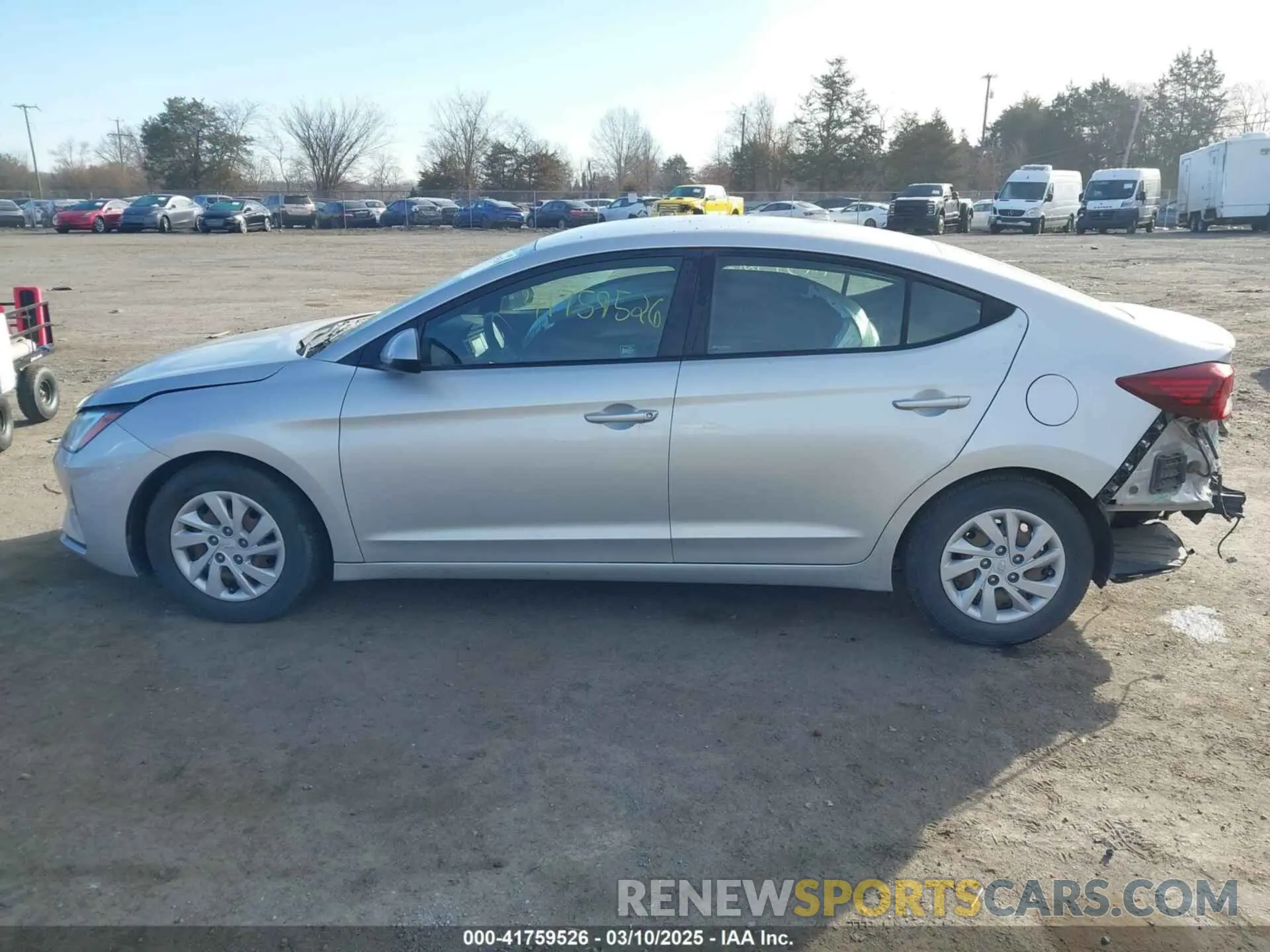 15 Фотография поврежденного автомобиля 5NPD74LF8KH440977 HYUNDAI ELANTRA 2019