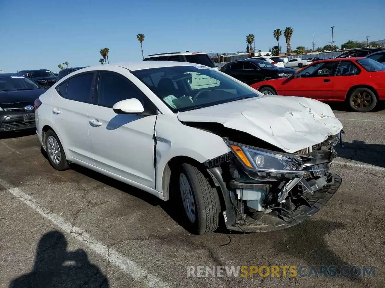 4 Фотография поврежденного автомобиля 5NPD74LF8KH450716 HYUNDAI ELANTRA 2019