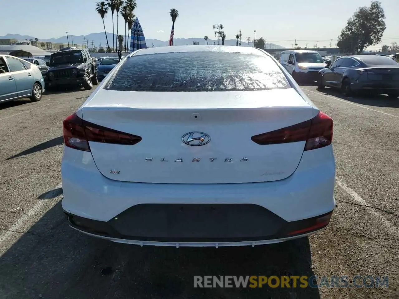 6 Фотография поврежденного автомобиля 5NPD74LF8KH450716 HYUNDAI ELANTRA 2019