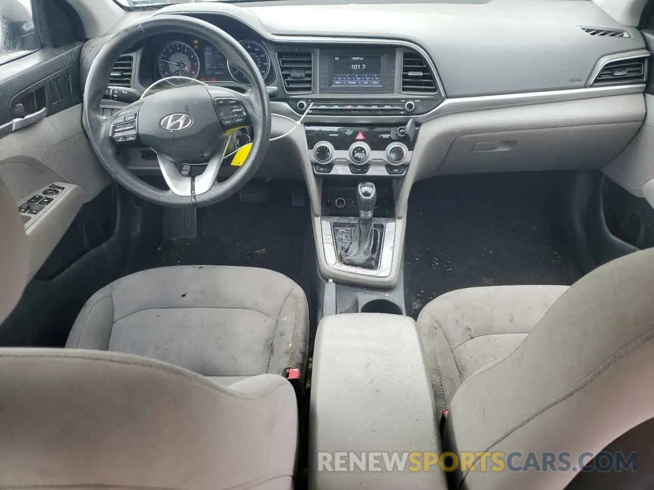 8 Photograph of a damaged car 5NPD74LF8KH493310 HYUNDAI ELANTRA 2019