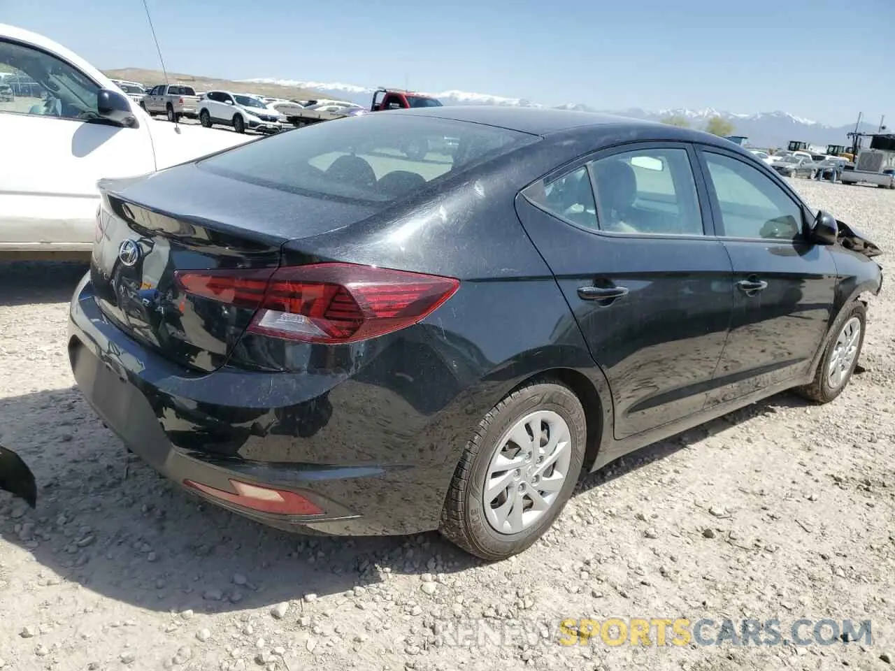 3 Photograph of a damaged car 5NPD74LF9KH416364 HYUNDAI ELANTRA 2019