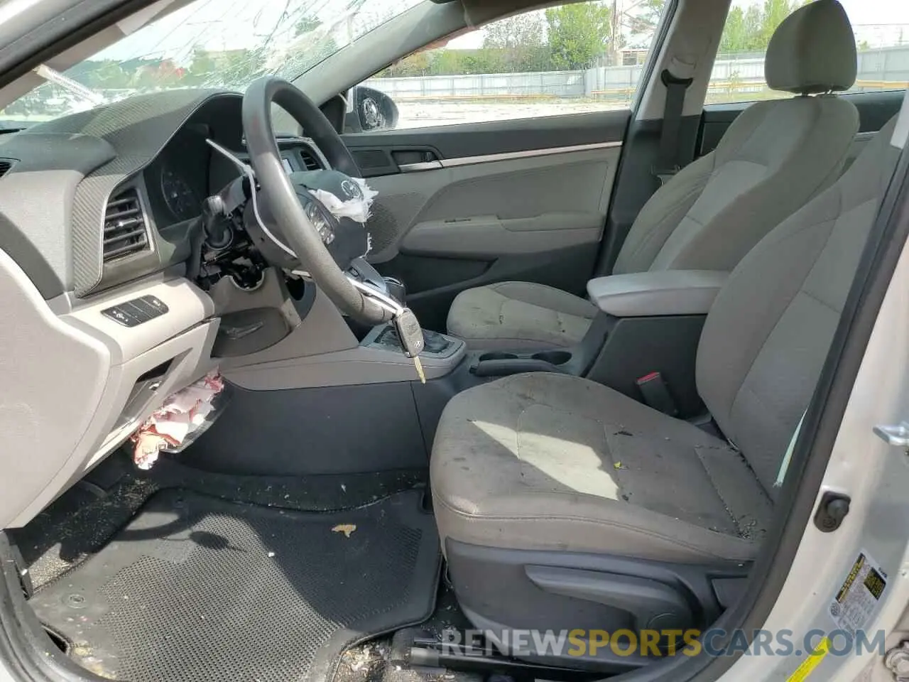 7 Photograph of a damaged car 5NPD74LFXKH471485 HYUNDAI ELANTRA 2019