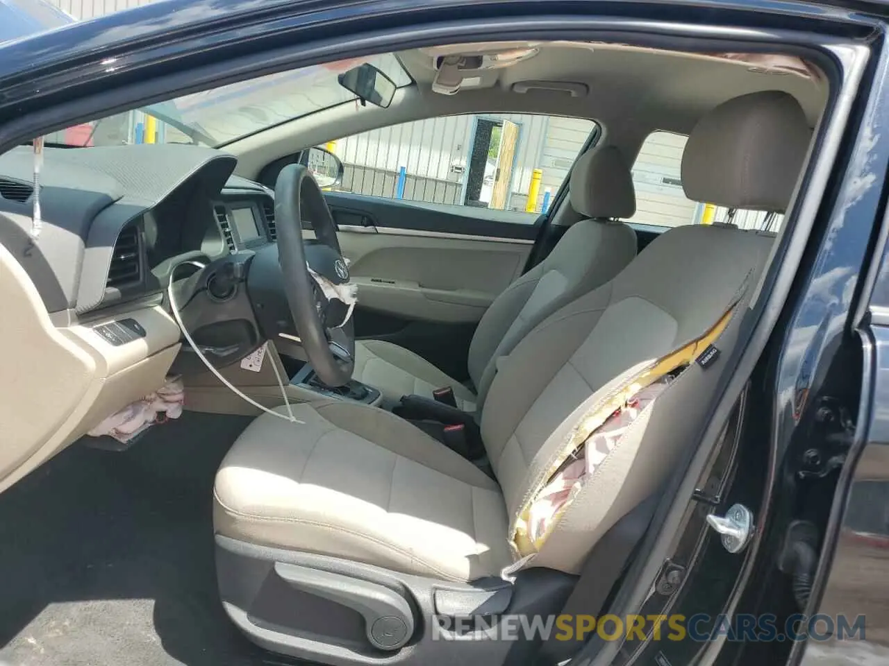 7 Photograph of a damaged car 5NPD74LFXKH495575 HYUNDAI ELANTRA 2019