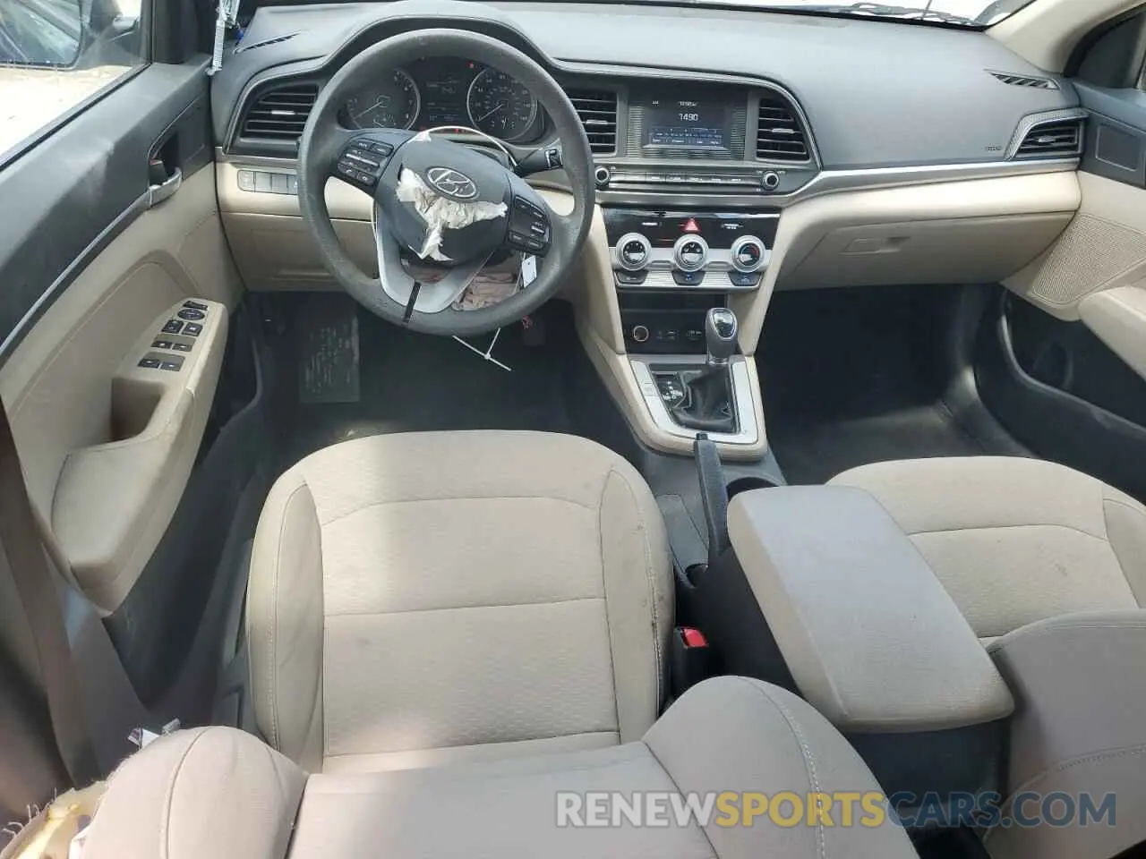 8 Photograph of a damaged car 5NPD74LFXKH495575 HYUNDAI ELANTRA 2019