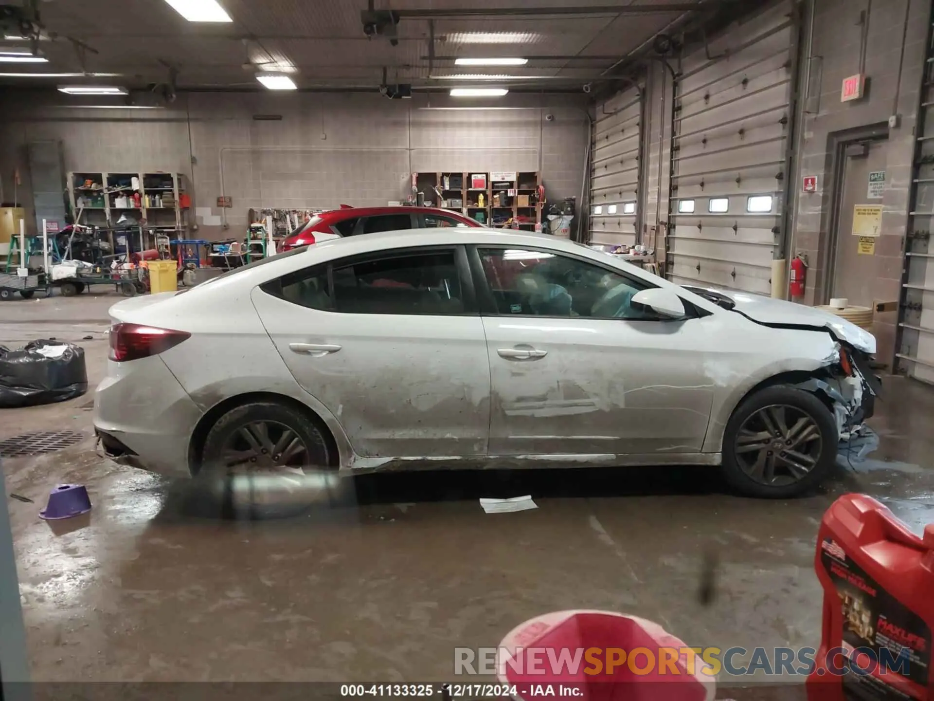 12 Фотография поврежденного автомобиля 5NPD84LF0KH423605 HYUNDAI ELANTRA 2019