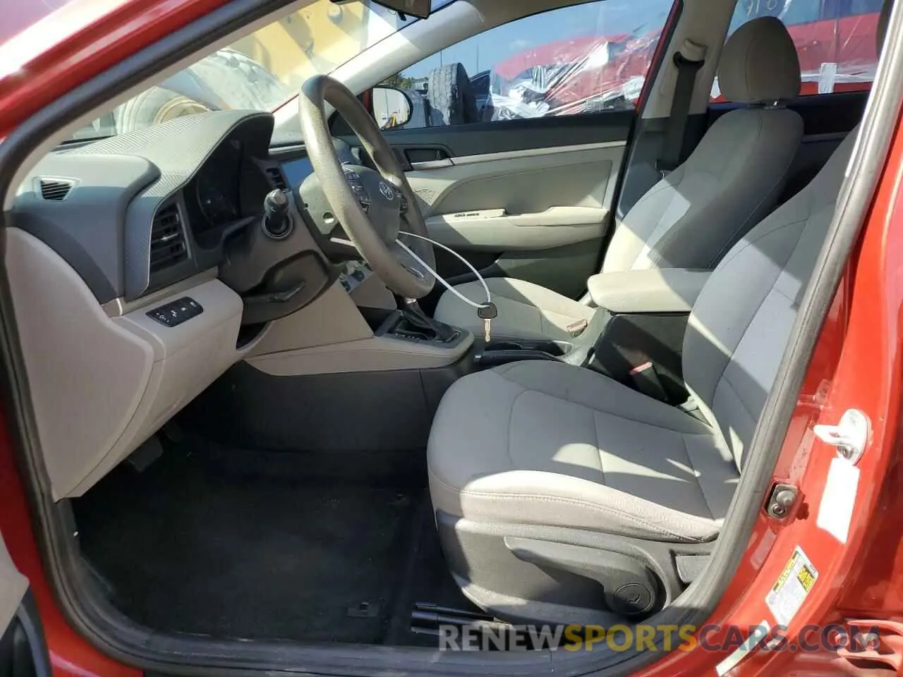 7 Photograph of a damaged car 5NPD84LF0KH432689 HYUNDAI ELANTRA 2019
