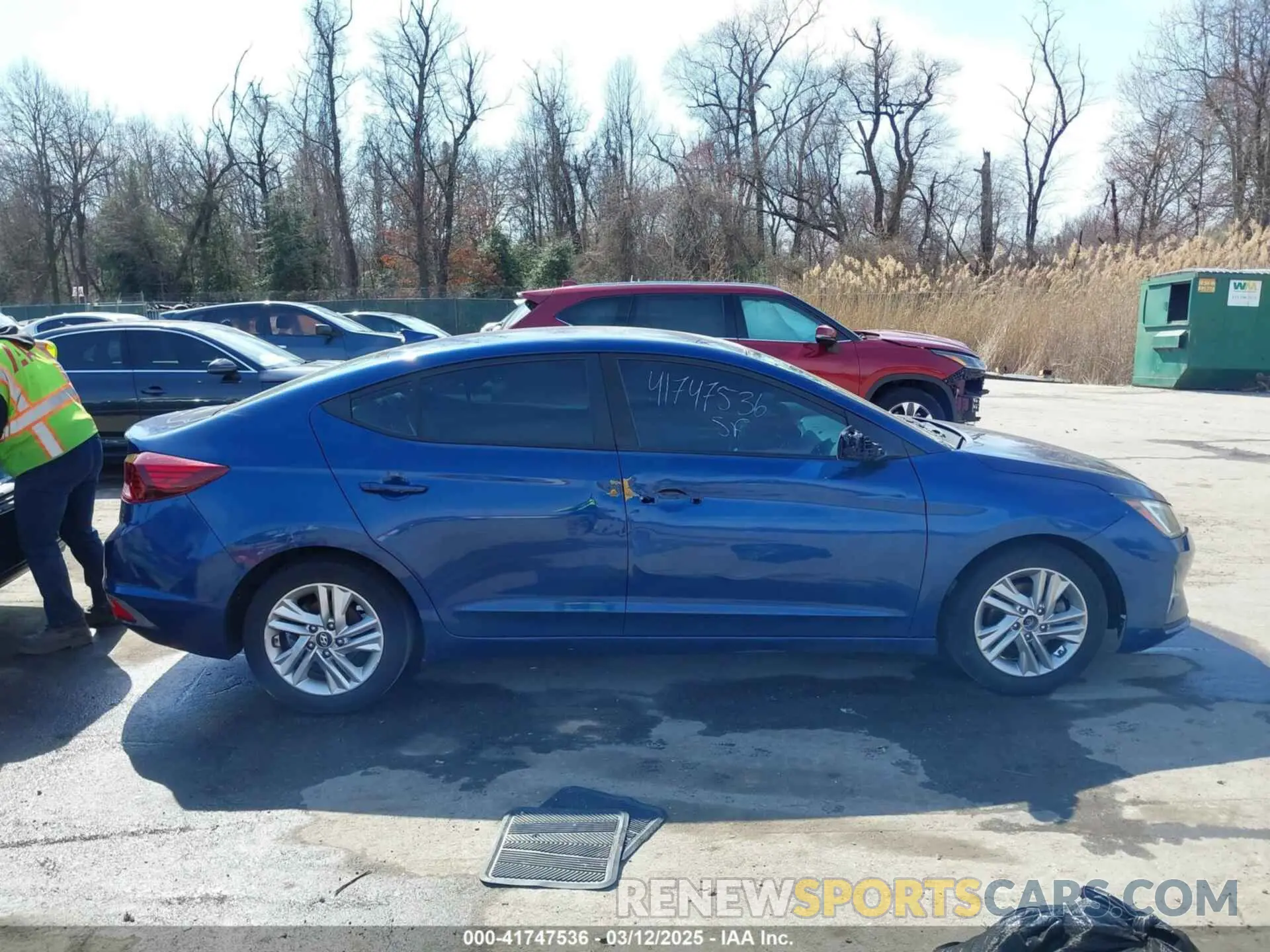 13 Фотография поврежденного автомобиля 5NPD84LF0KH435303 HYUNDAI ELANTRA 2019