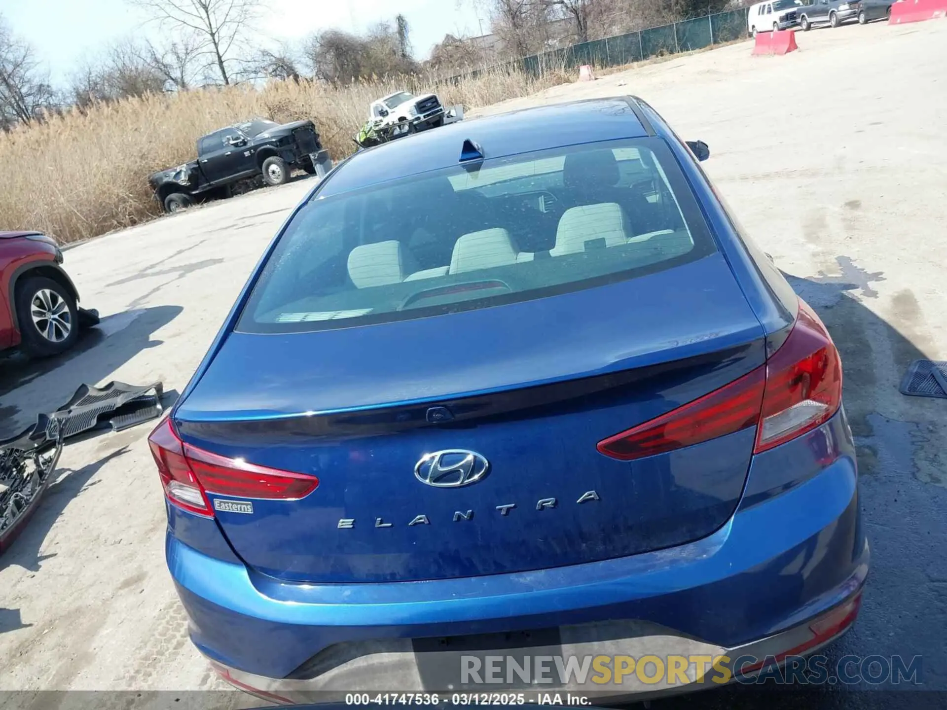 16 Фотография поврежденного автомобиля 5NPD84LF0KH435303 HYUNDAI ELANTRA 2019