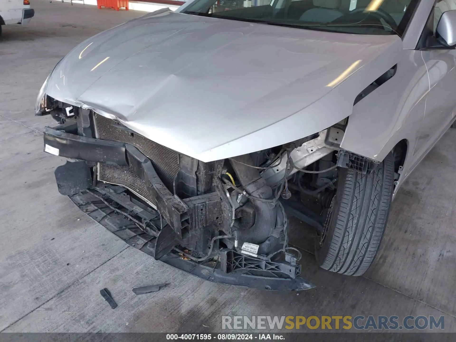 18 Фотография поврежденного автомобиля 5NPD84LF0KH455874 HYUNDAI ELANTRA 2019