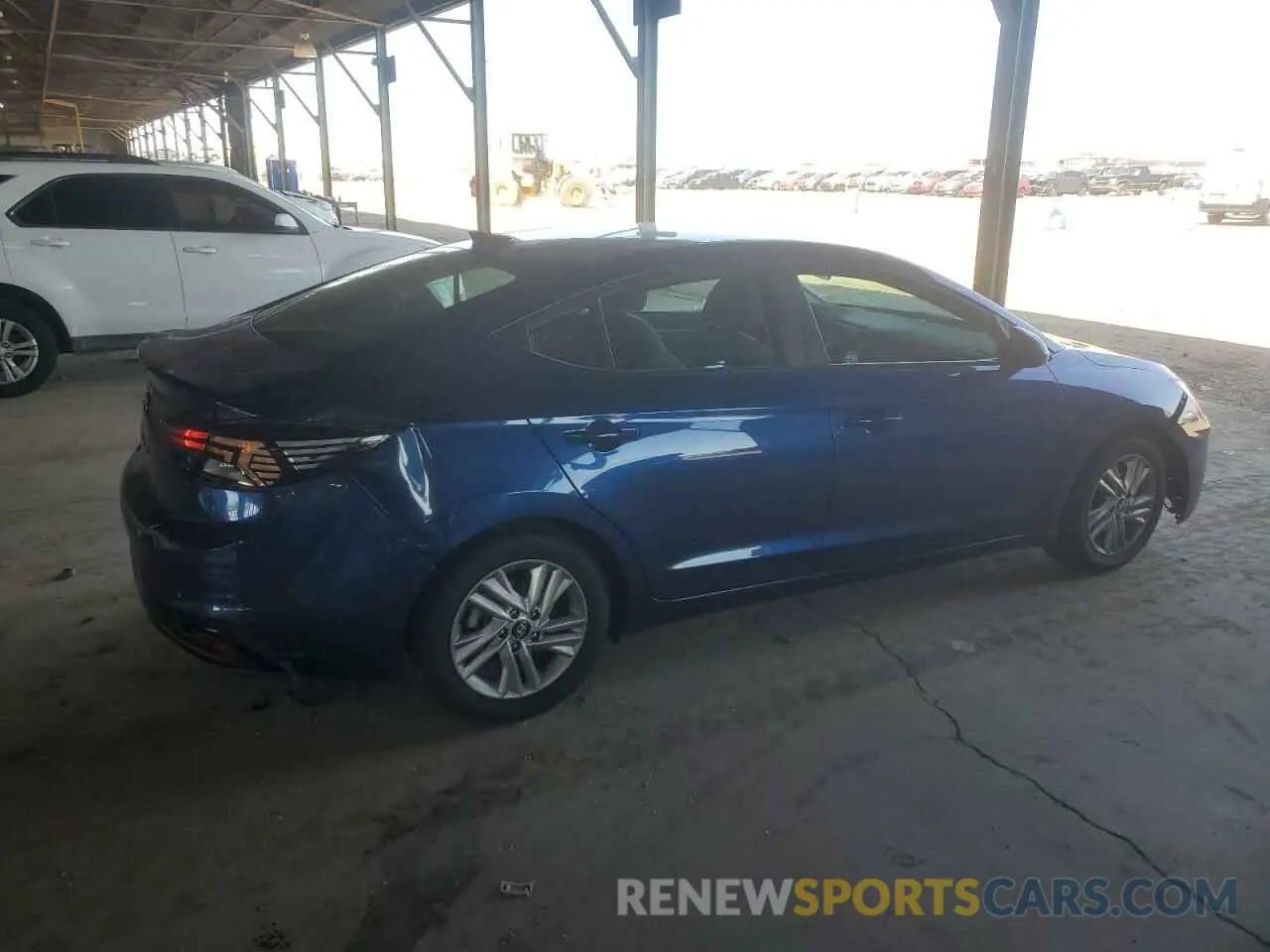3 Photograph of a damaged car 5NPD84LF0KH465742 HYUNDAI ELANTRA 2019