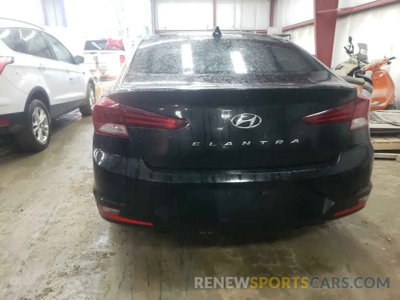 6 Photograph of a damaged car 5NPD84LF1KH418798 HYUNDAI ELANTRA 2019