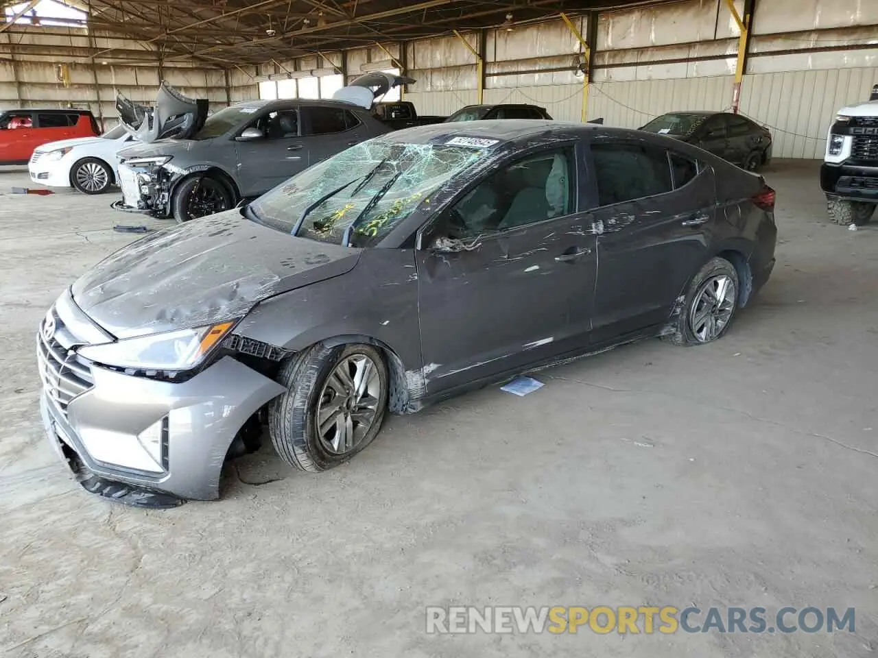 1 Фотография поврежденного автомобиля 5NPD84LF1KH444639 HYUNDAI ELANTRA 2019
