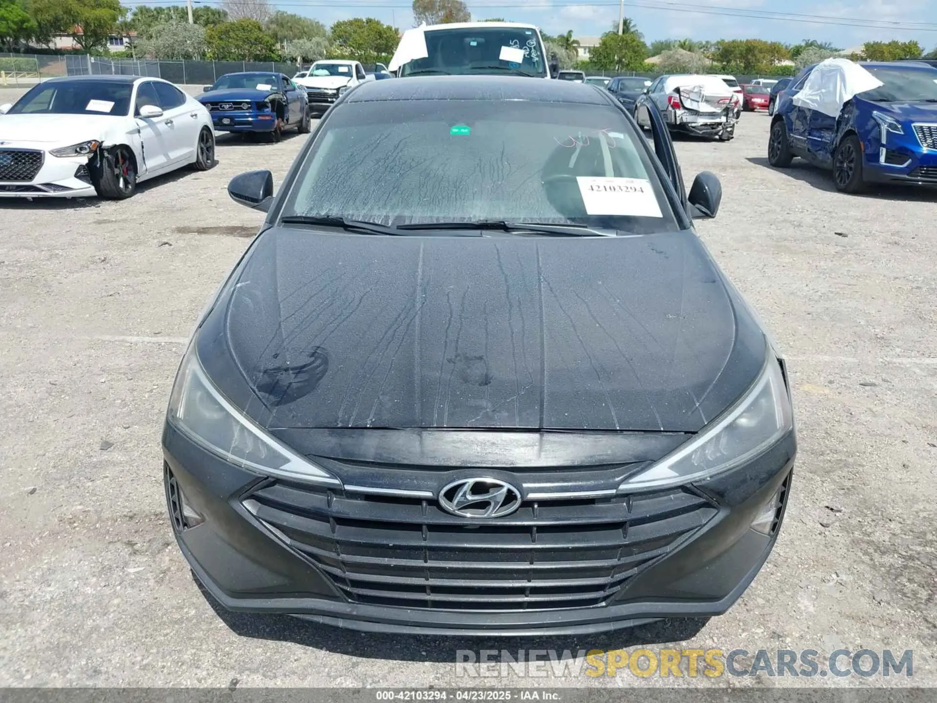 12 Фотография поврежденного автомобиля 5NPD84LF1KH453423 HYUNDAI ELANTRA 2019