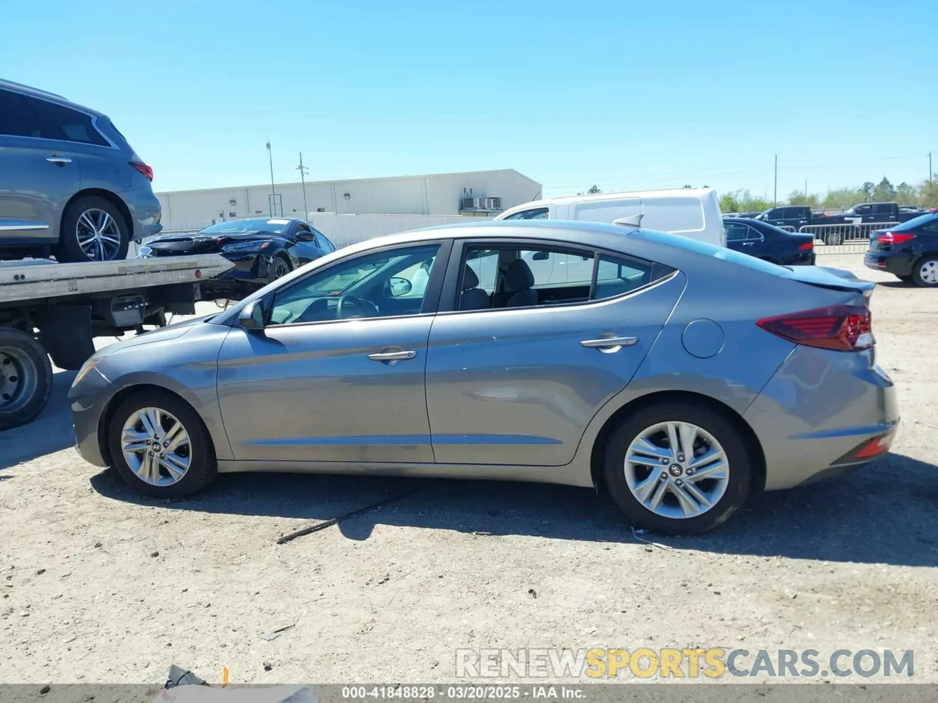 15 Фотография поврежденного автомобиля 5NPD84LF1KH457469 HYUNDAI ELANTRA 2019