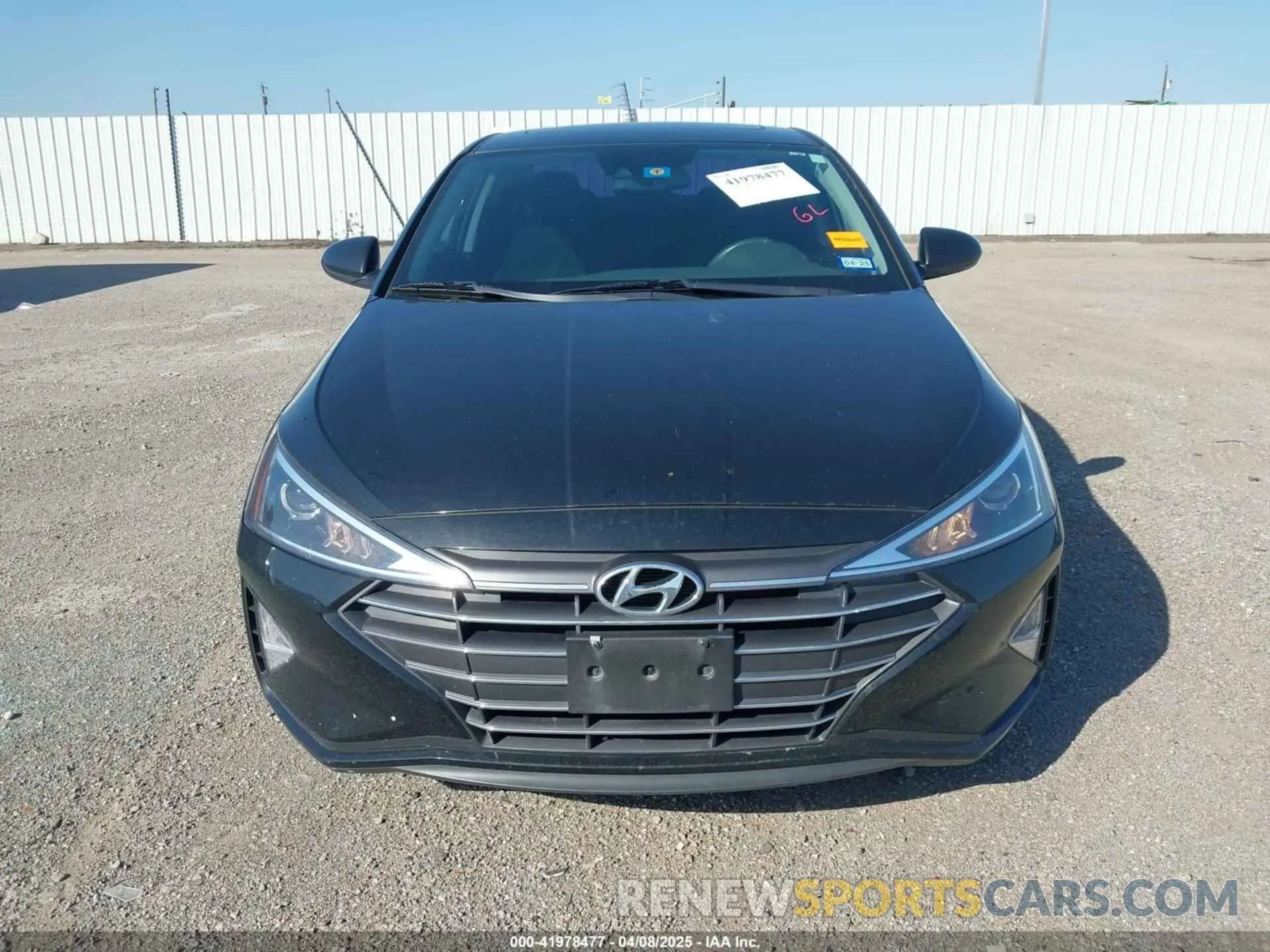 12 Photograph of a damaged car 5NPD84LF1KH478533 HYUNDAI ELANTRA 2019